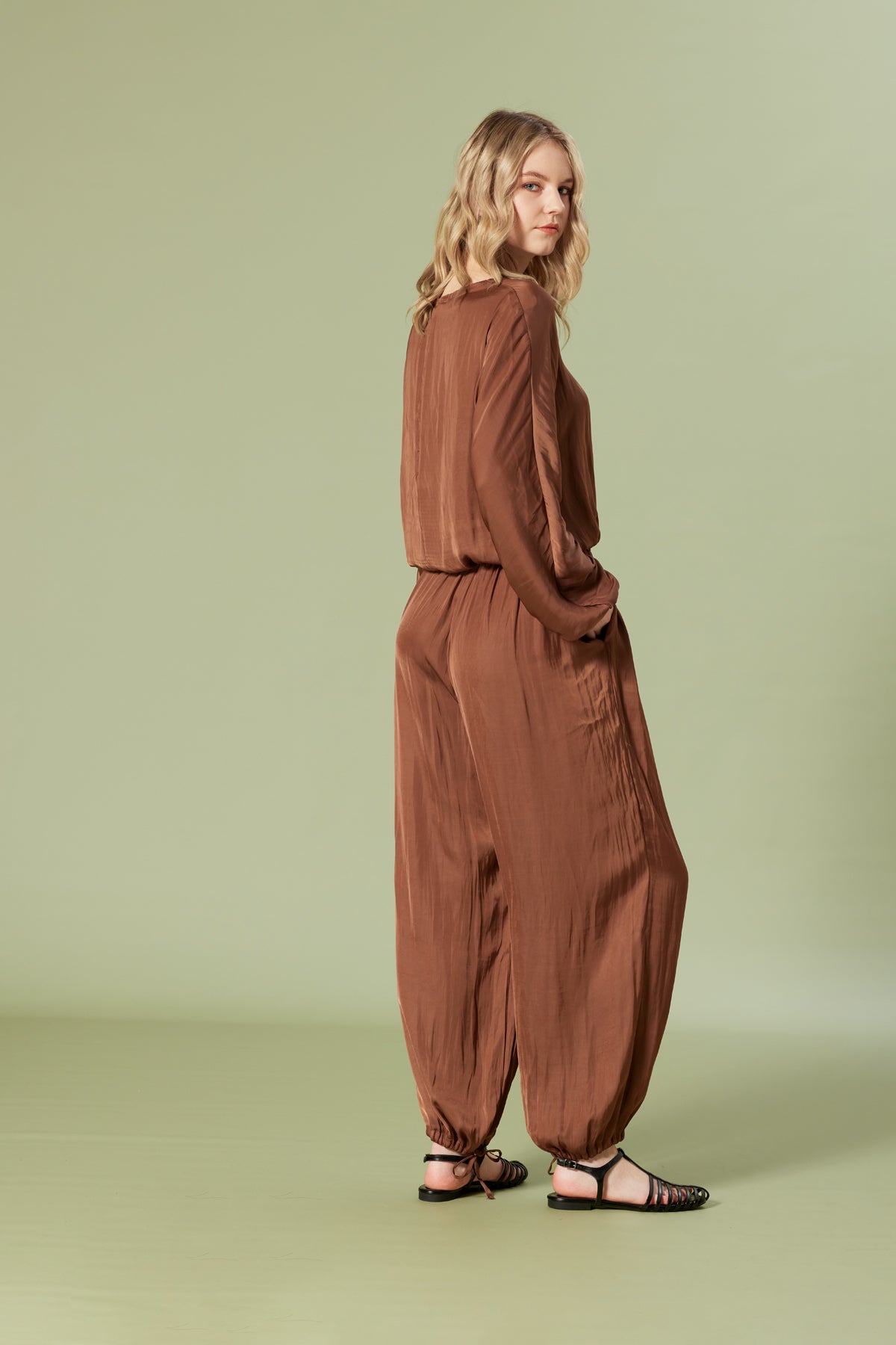 BELİ LASTİKLİ BALON PANTOLON