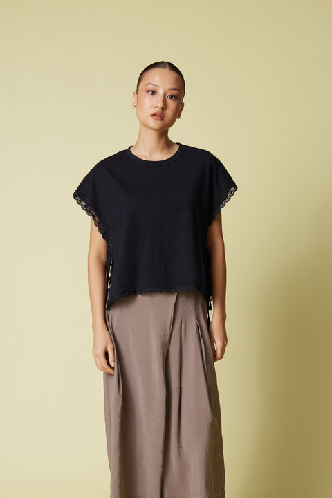 LACİVERT — DANTEL DETAYLI PAMUKLU T-SHIRT