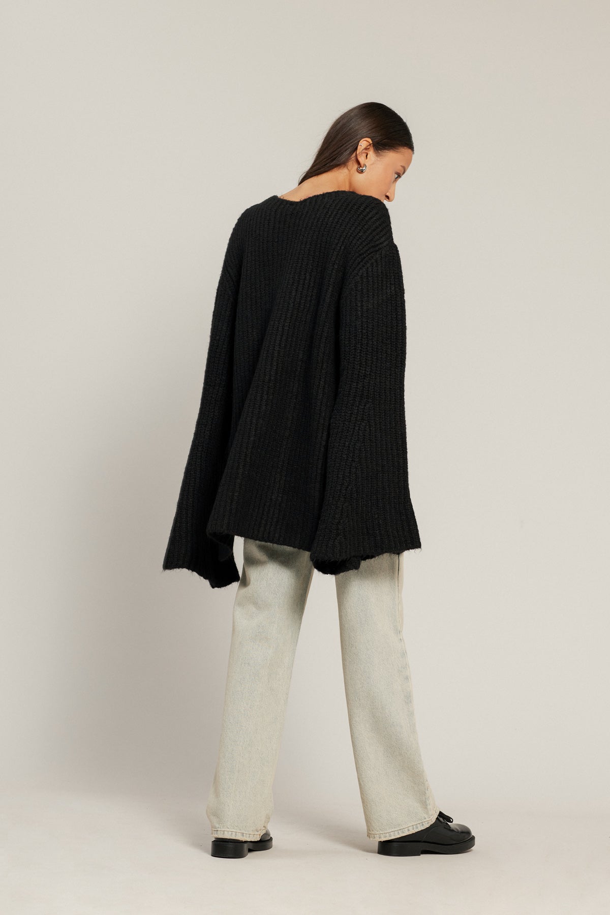YIRTMAÇLI OVERSIZE TRİKO KAZAK
