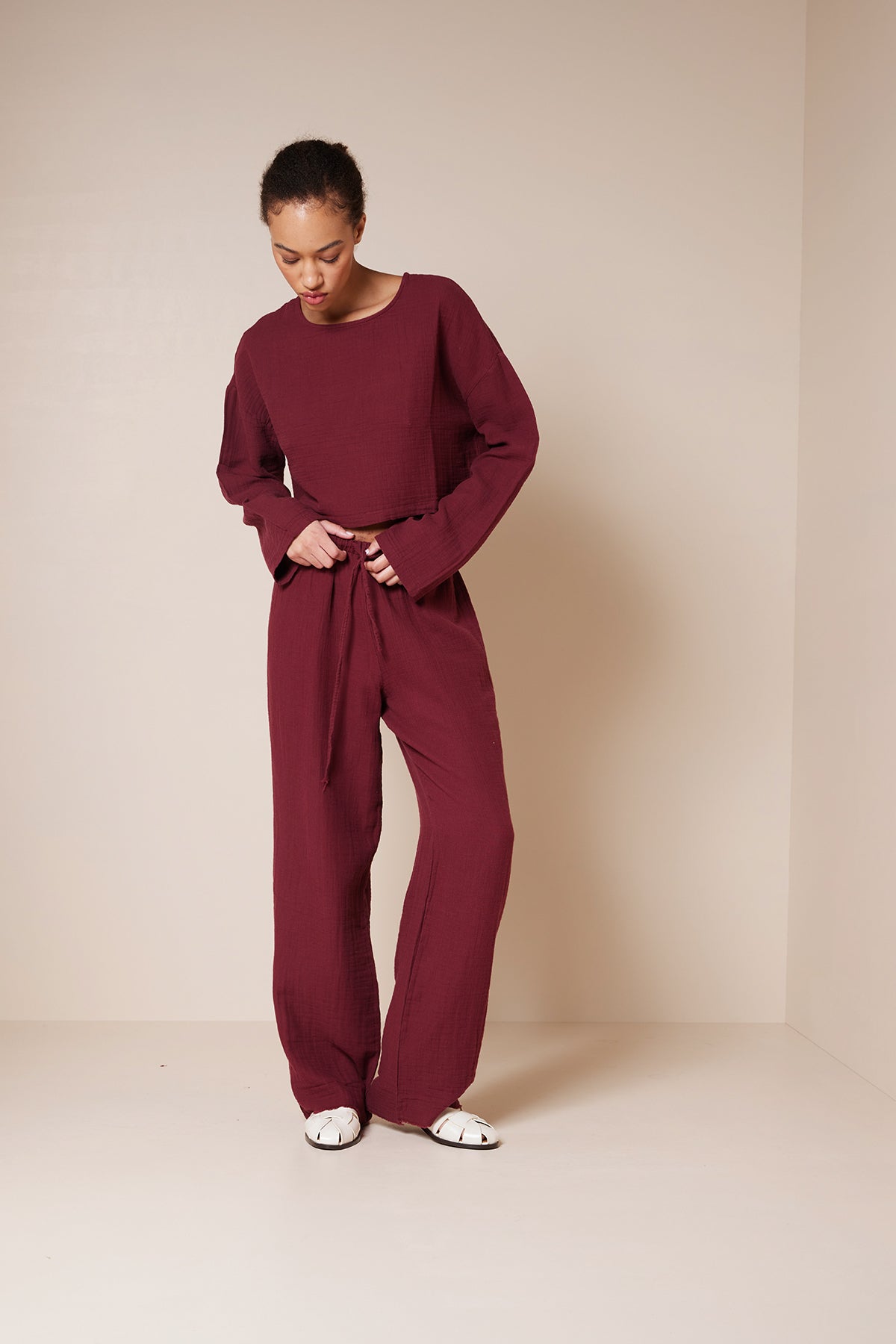 BELİ BAĞCIKLI DÖKÜMLÜ PANTOLON