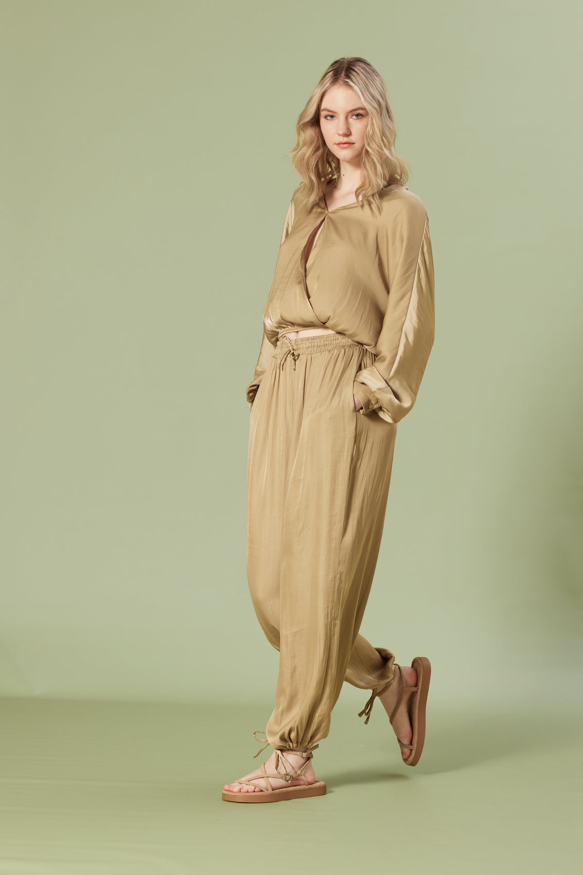 BELİ LASTİKLİ BALON PANTOLON