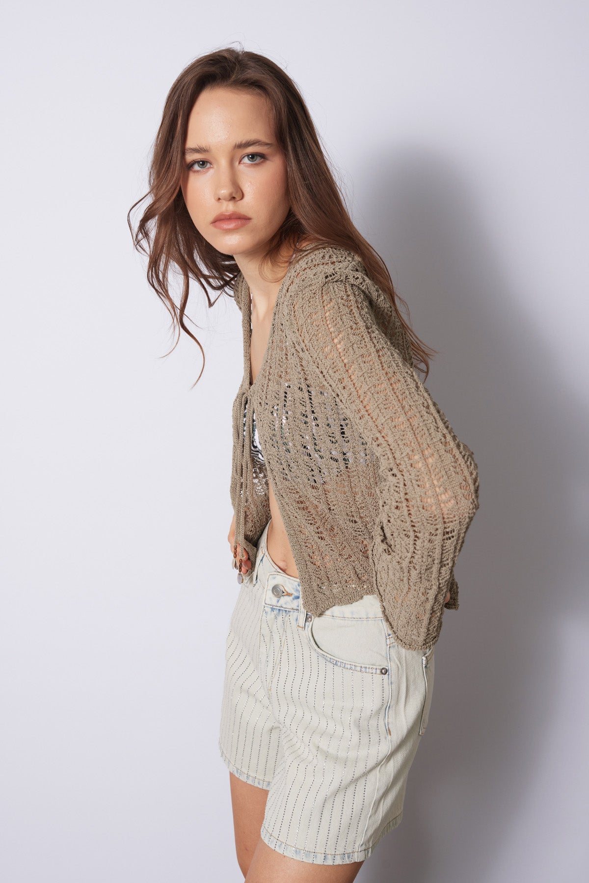 BONCUK DETAYLI RUSTİK AJURLU HIRKA