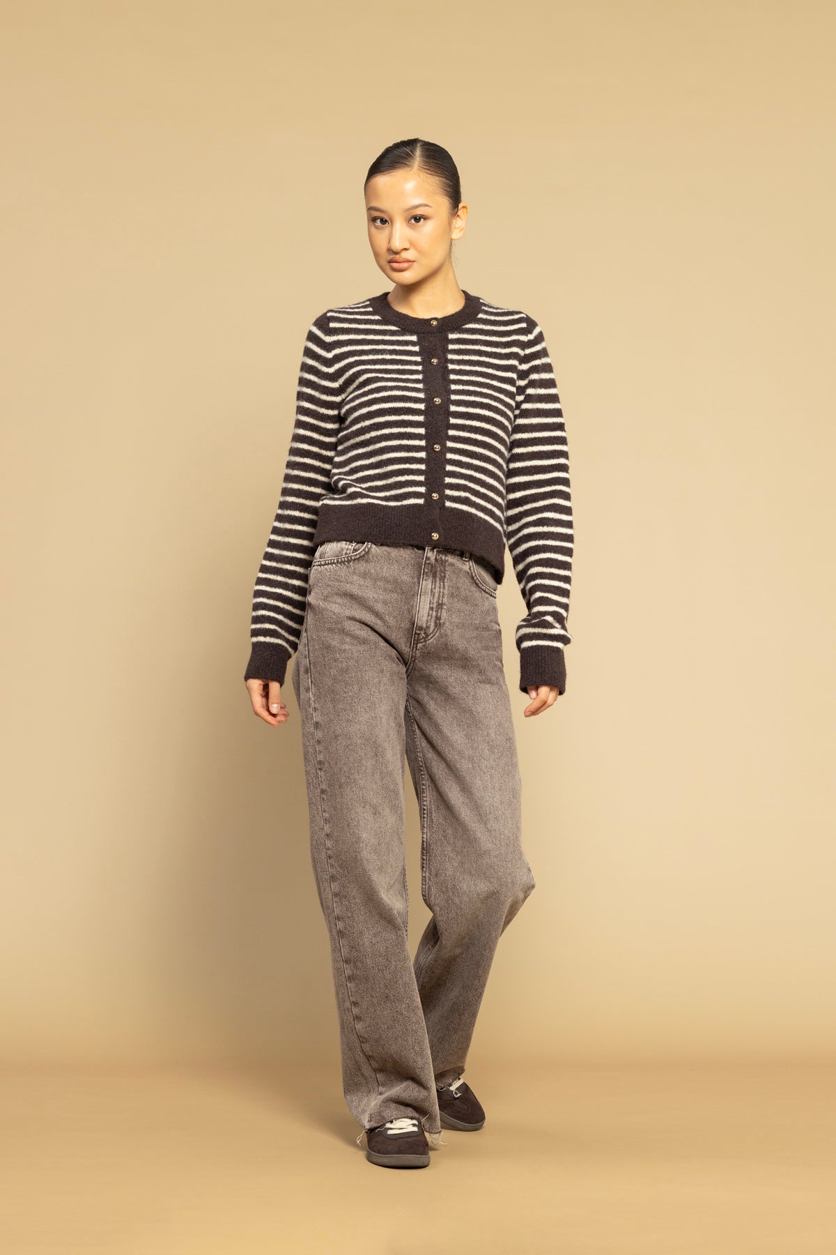 ÇİZGİLİ TRİKO HIRKA