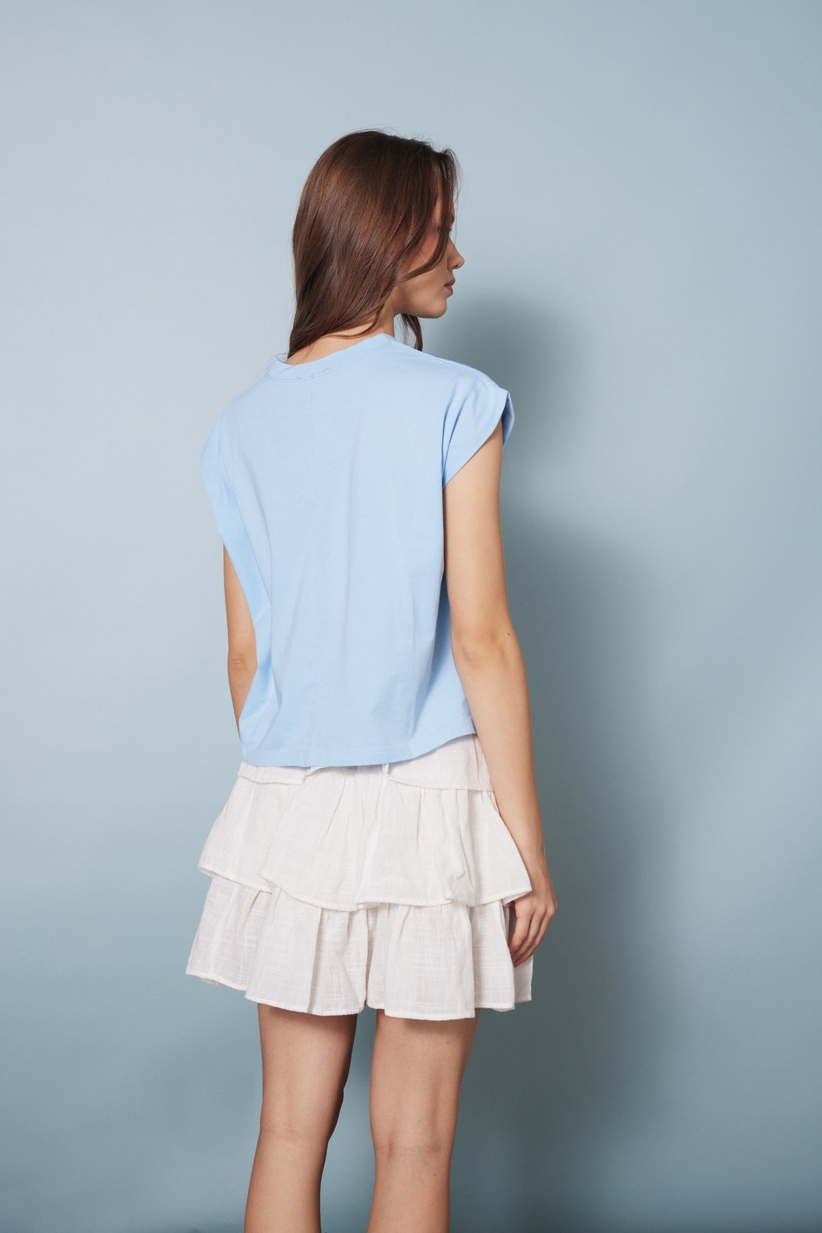 CUTWORK NAKIŞ DETAYLI T-SHIRT