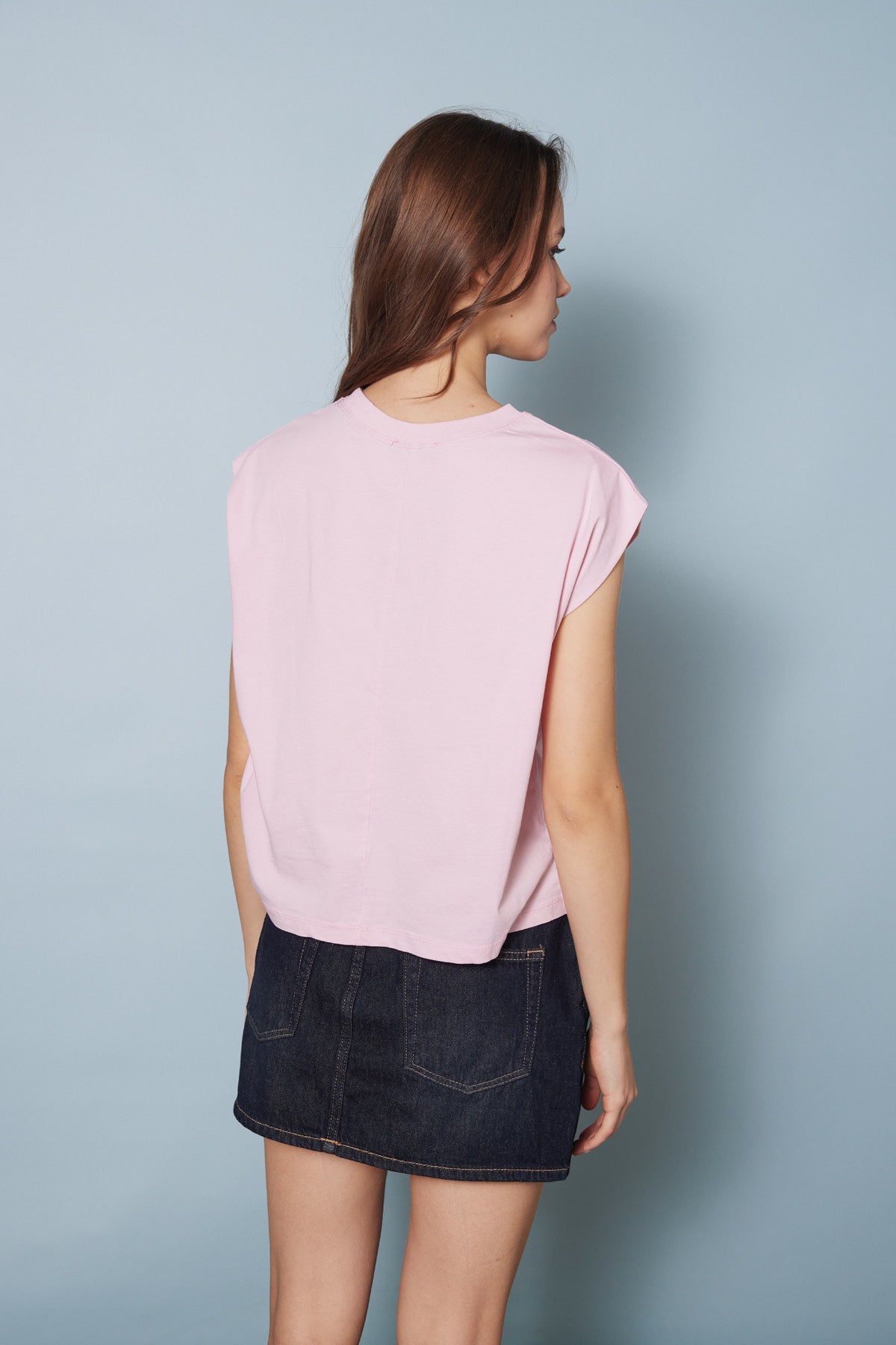 CUTWORK NAKIŞ DETAYLI T-SHIRT