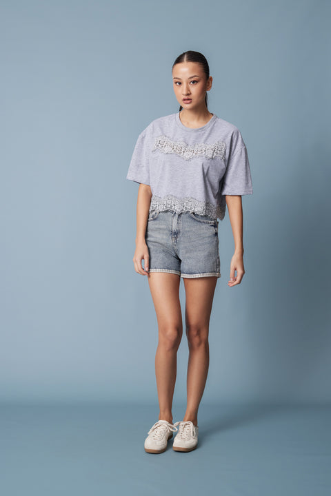 GRİ — DANTEL DETAYLI KISA KOLLU T-SHIRT