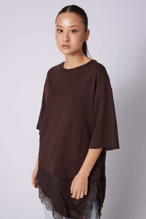 KAHVE — DANTELLİ KOMBİNE T-SHIRT