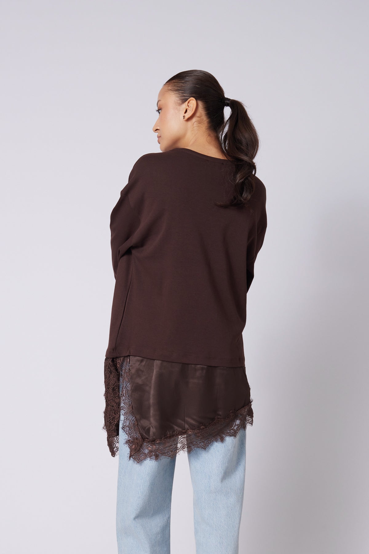 DANTELLİ KOMBİNE T-SHIRT