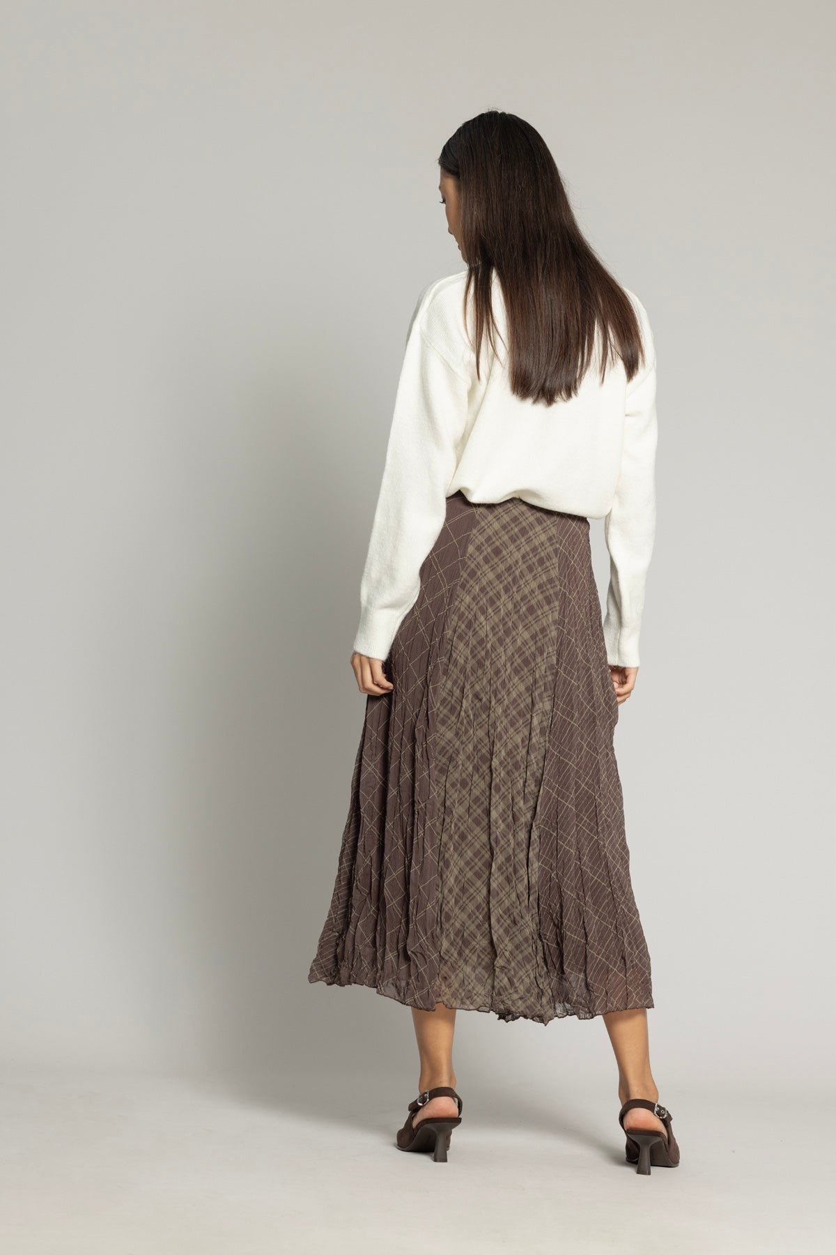 DESENLİ KIRIŞIK GÖRÜNÜMLÜ ETEK