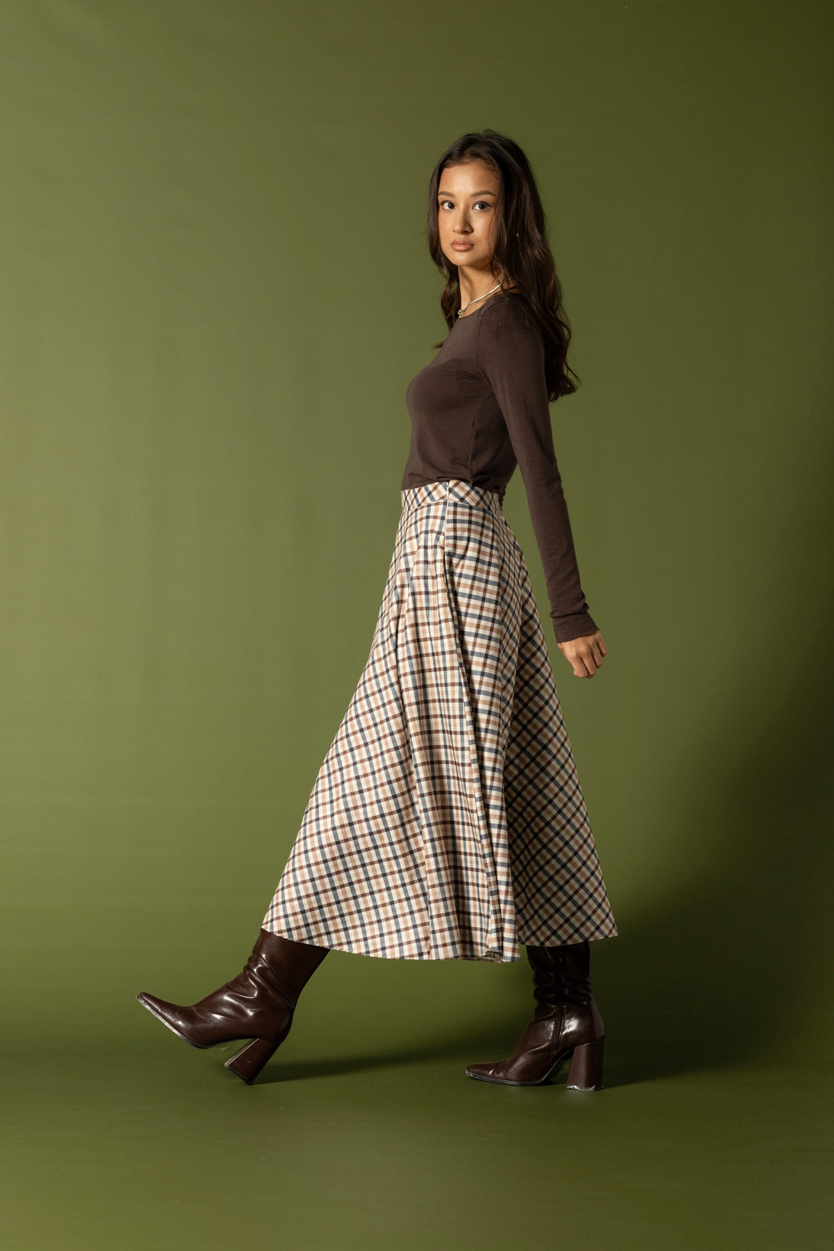 EKOSE DESENLİ SÜET MİDİ ETEK