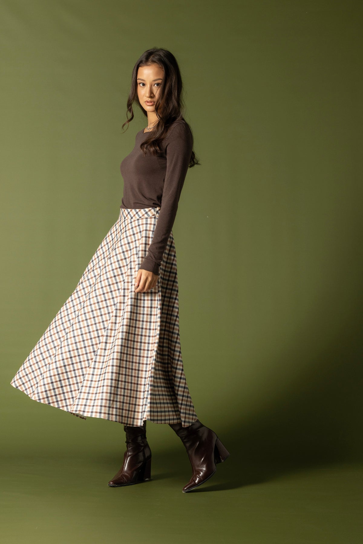 EKOSE DESENLİ SÜET MİDİ ETEK