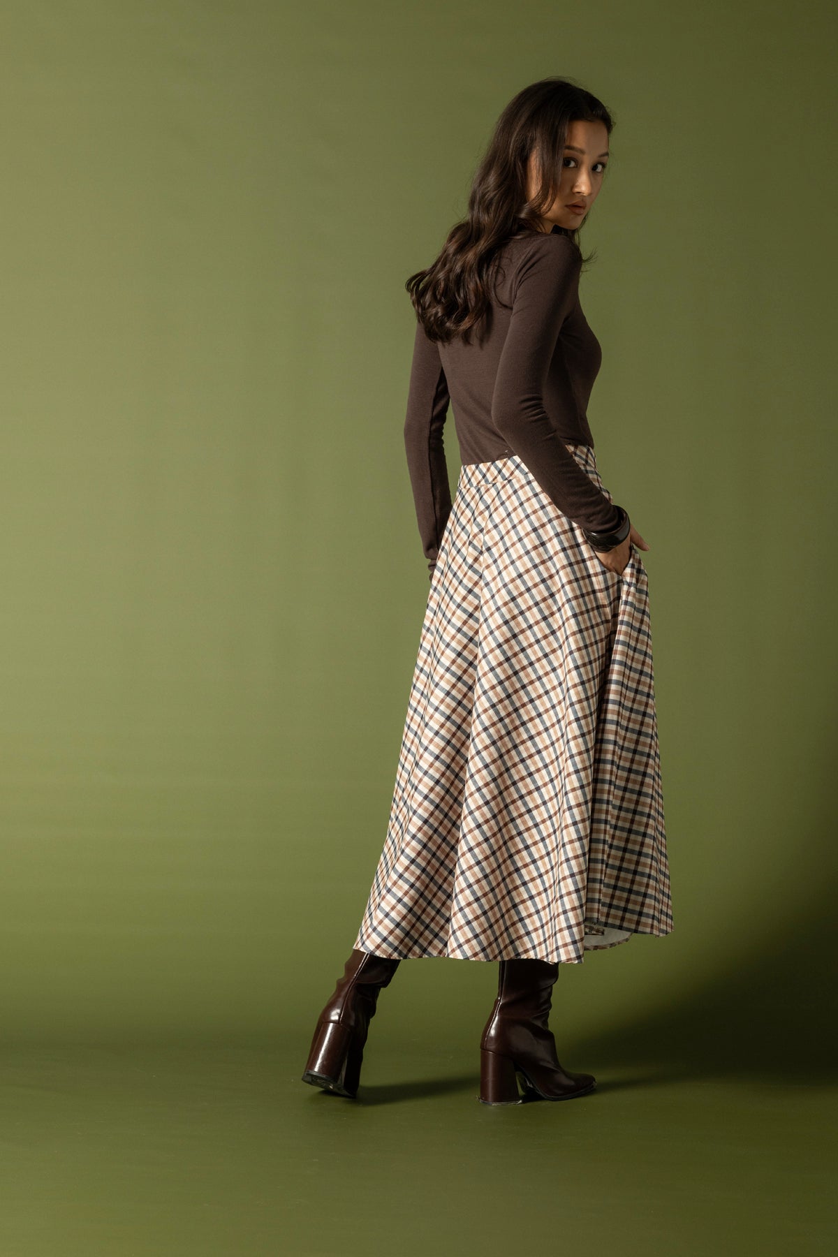 EKOSE DESENLİ SÜET MİDİ ETEK