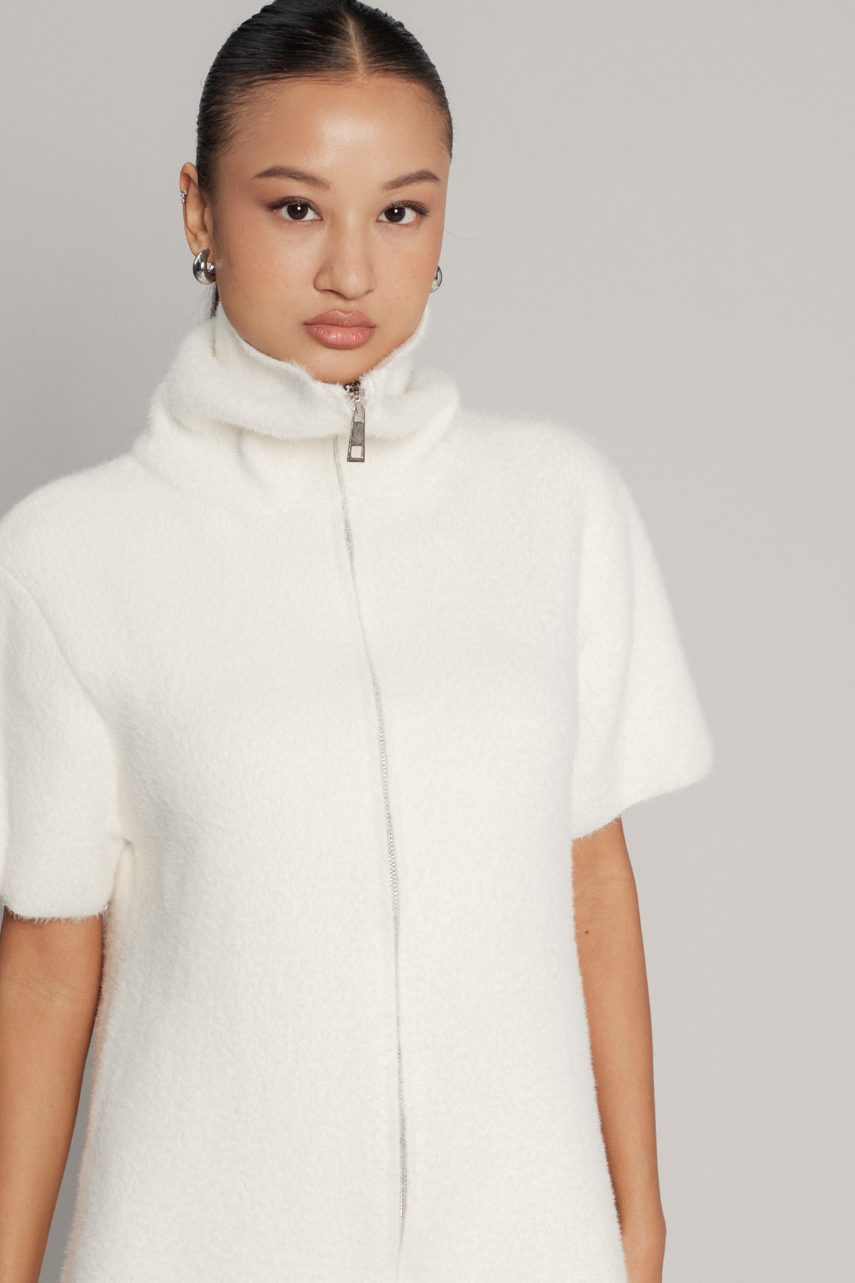 FERMUAR DETAYLI TRİKO ELBİSE