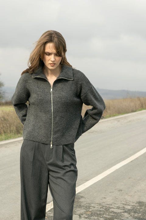 OLIVE — FERMUARLI TRİKO HIRKA