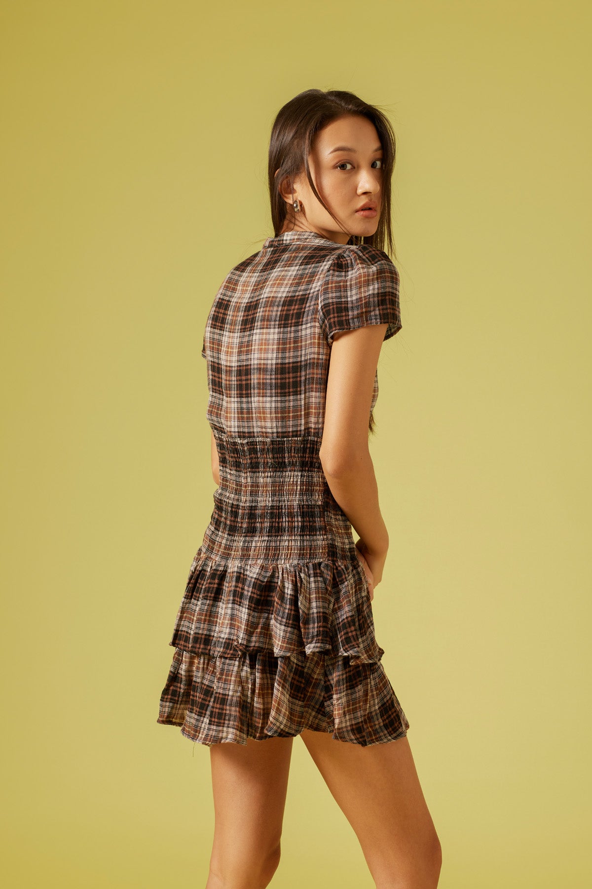 FIRFIRLI KARELİ KISA ELBİSE