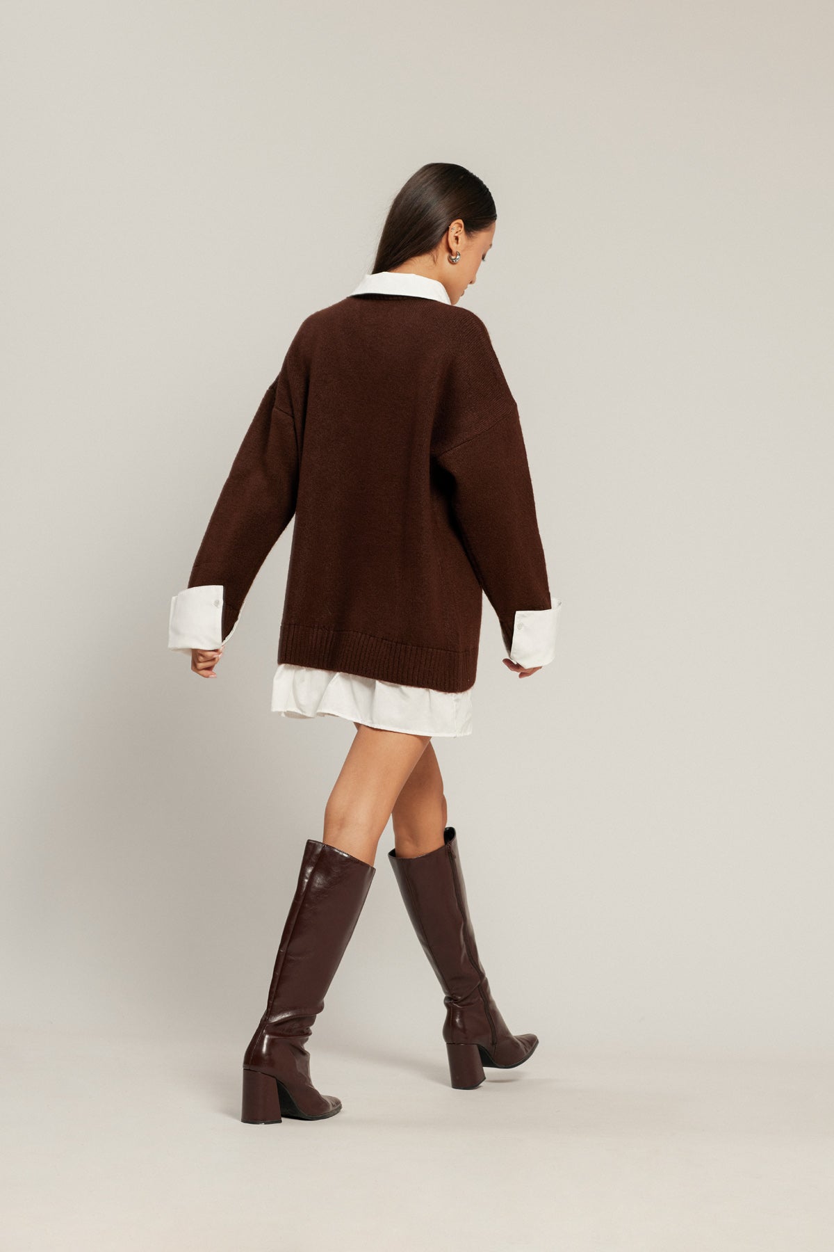 GÖMLEK GÖRÜNÜMLÜ V YAKA ELBİSE