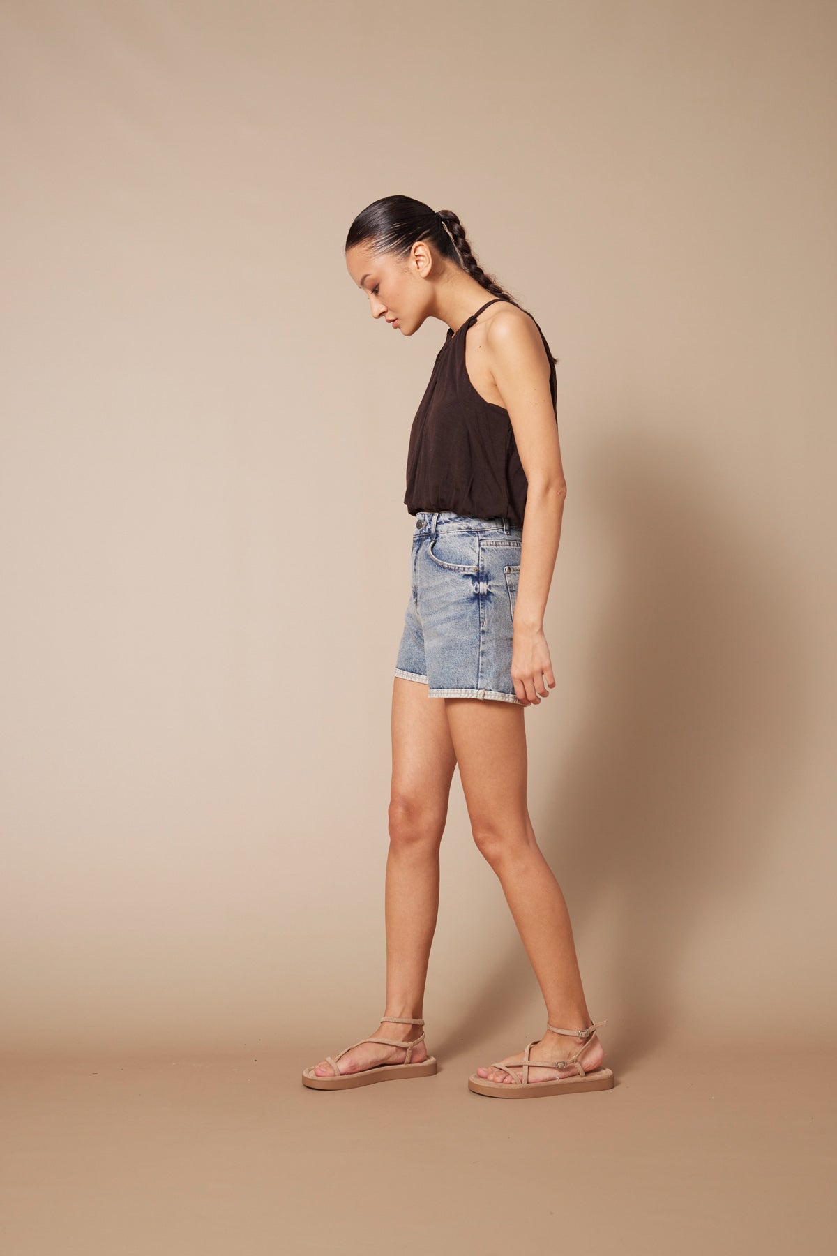 Halter Yaka Pencere Detaylı Balon Crop Top