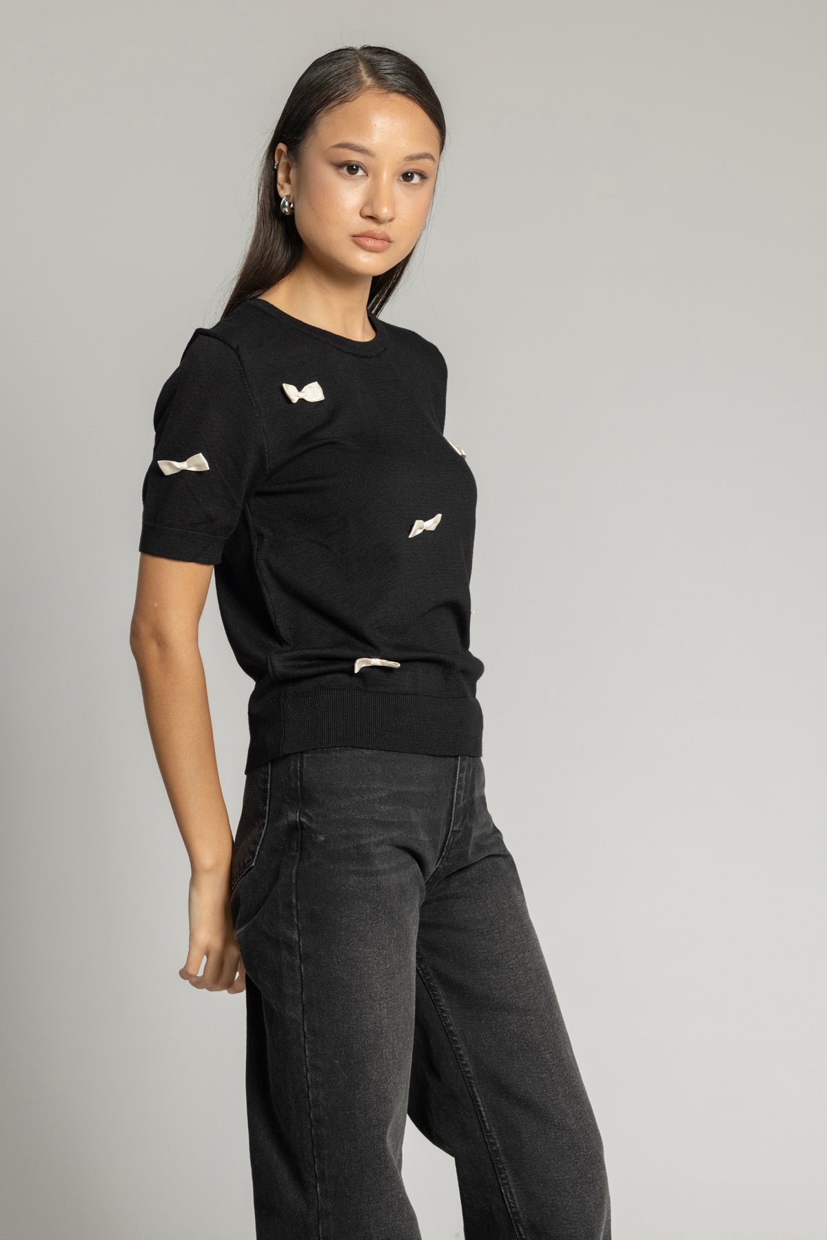 KADIN TRİKO FİYONKLU BLUZ