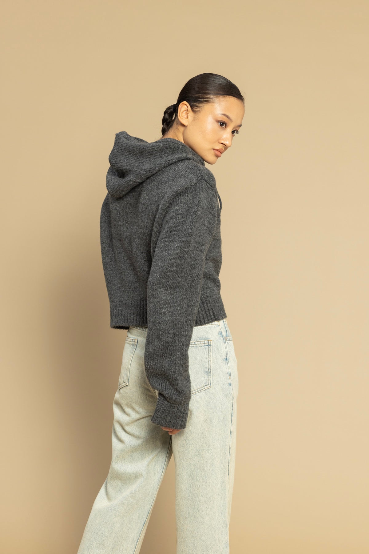 KAPÜŞONLU TRİKO KAZAK