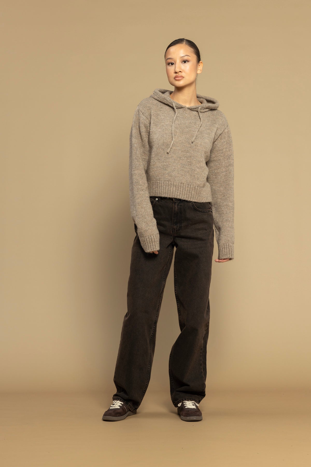 KAPÜŞONLU TRİKO KAZAK