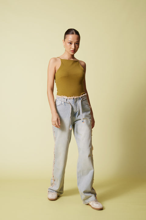 AÇIK MAVİ — KEMER DETAYLI DENIM PANTOLON