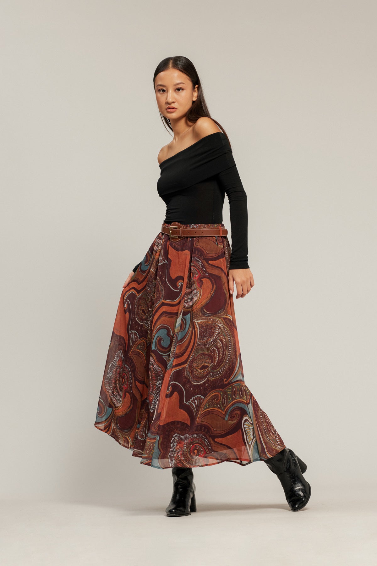 KEMER DETAYLI MİDİ ETEK