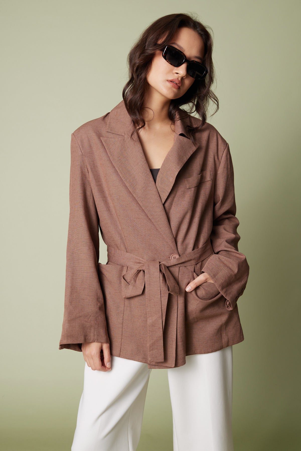 KETEN KARIŞIMLI KUŞAKLI BLAZER CEKET