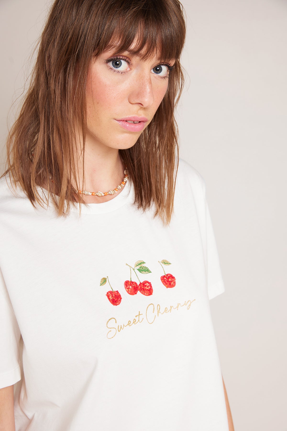 KİRAZ BASKILI T-SHIRT