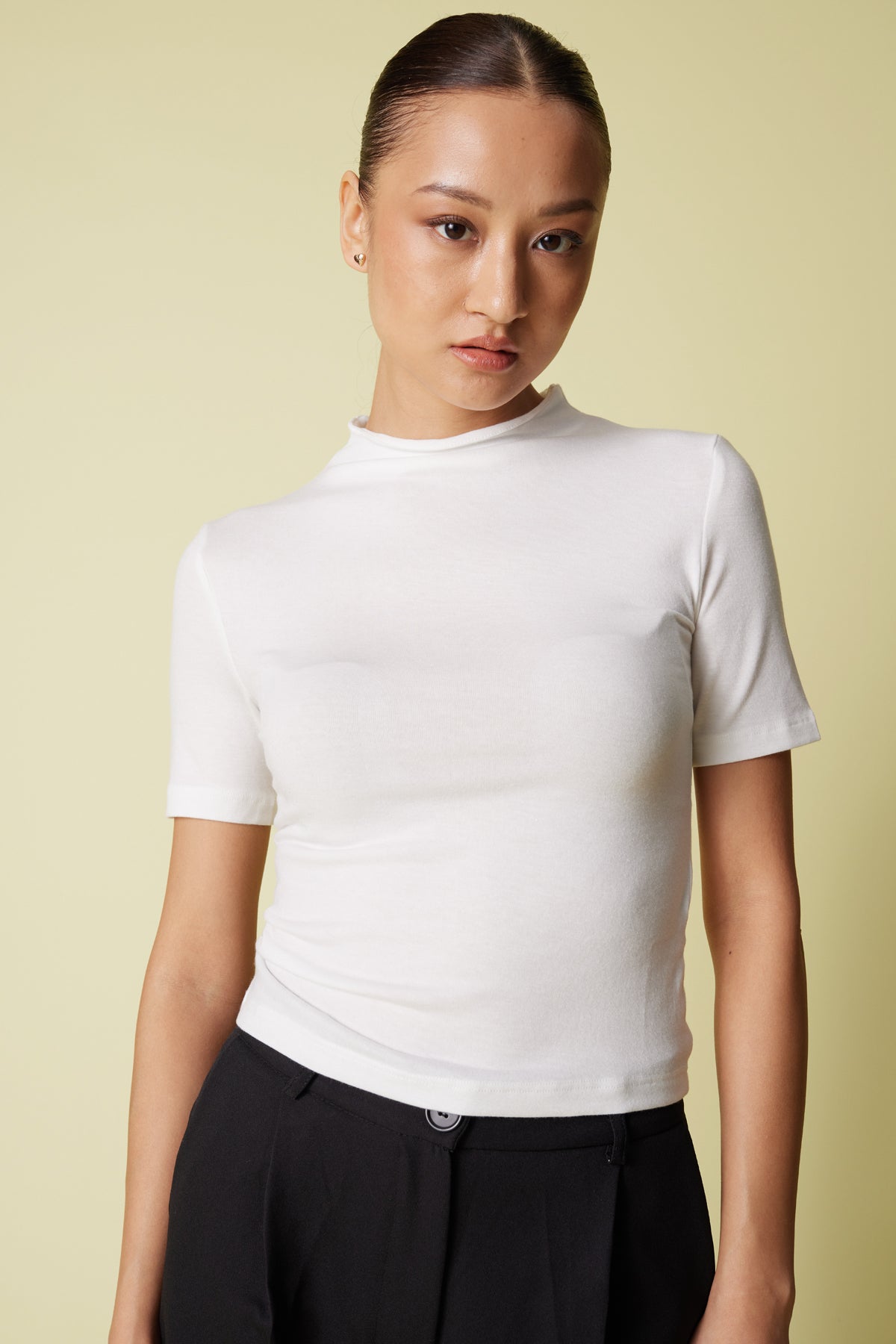 KISA KOLLU BASİC T-SHIRT
