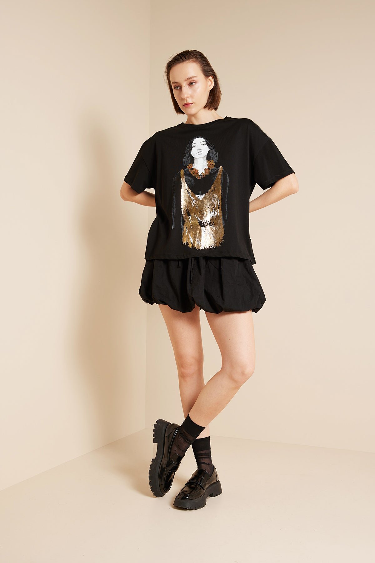 KIZ BASKILI T-SHIRT
