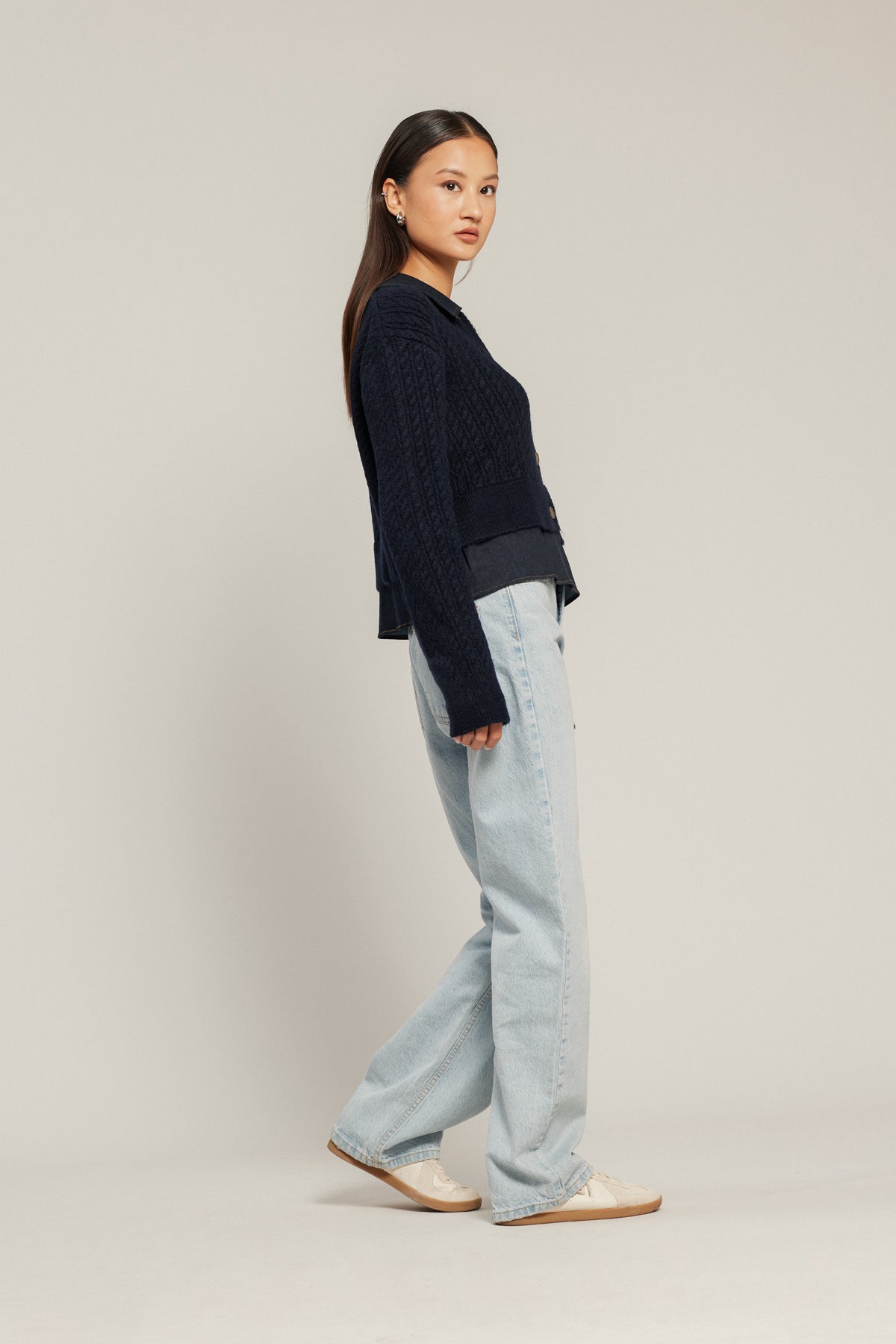 KOT DETAYLI TRİKO HIRKA