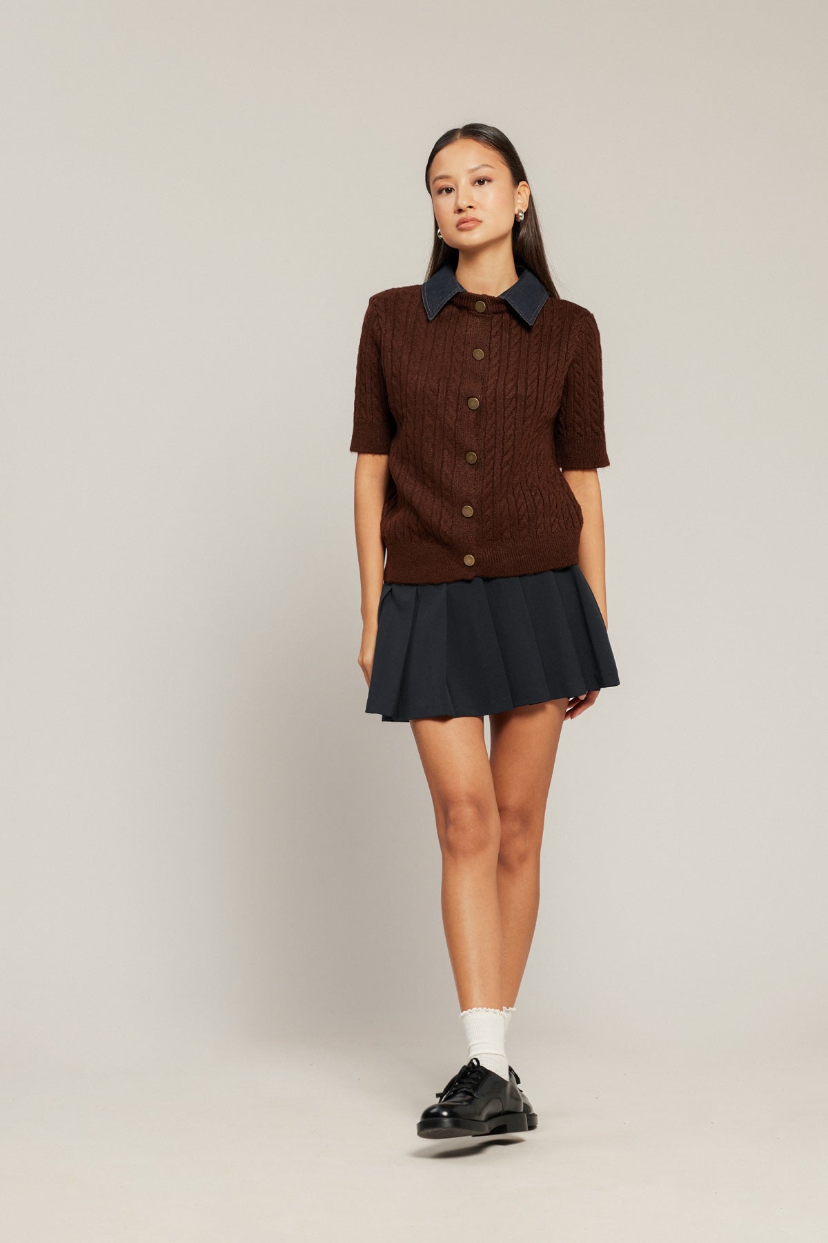 KOT YAKALI TRİKO HIRKA