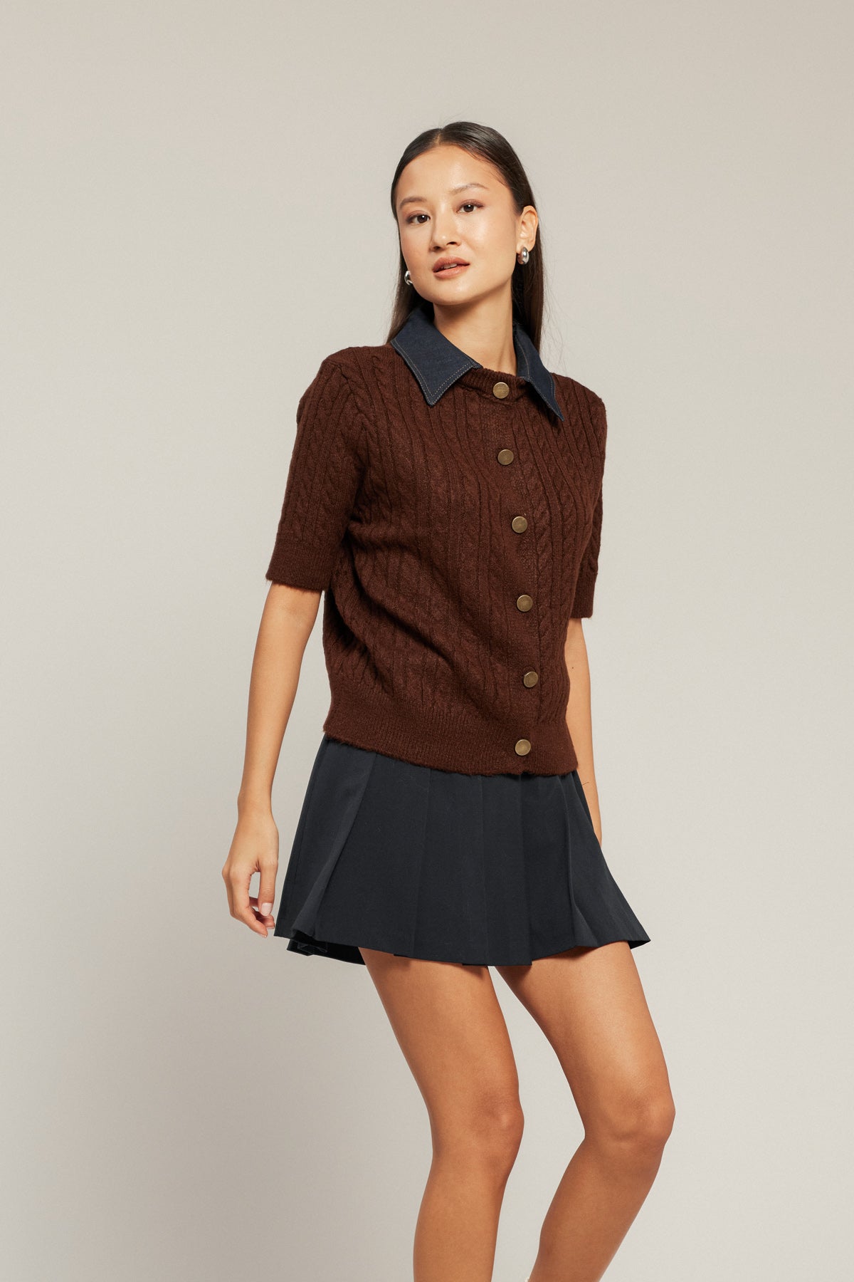 KOT YAKALI TRİKO HIRKA