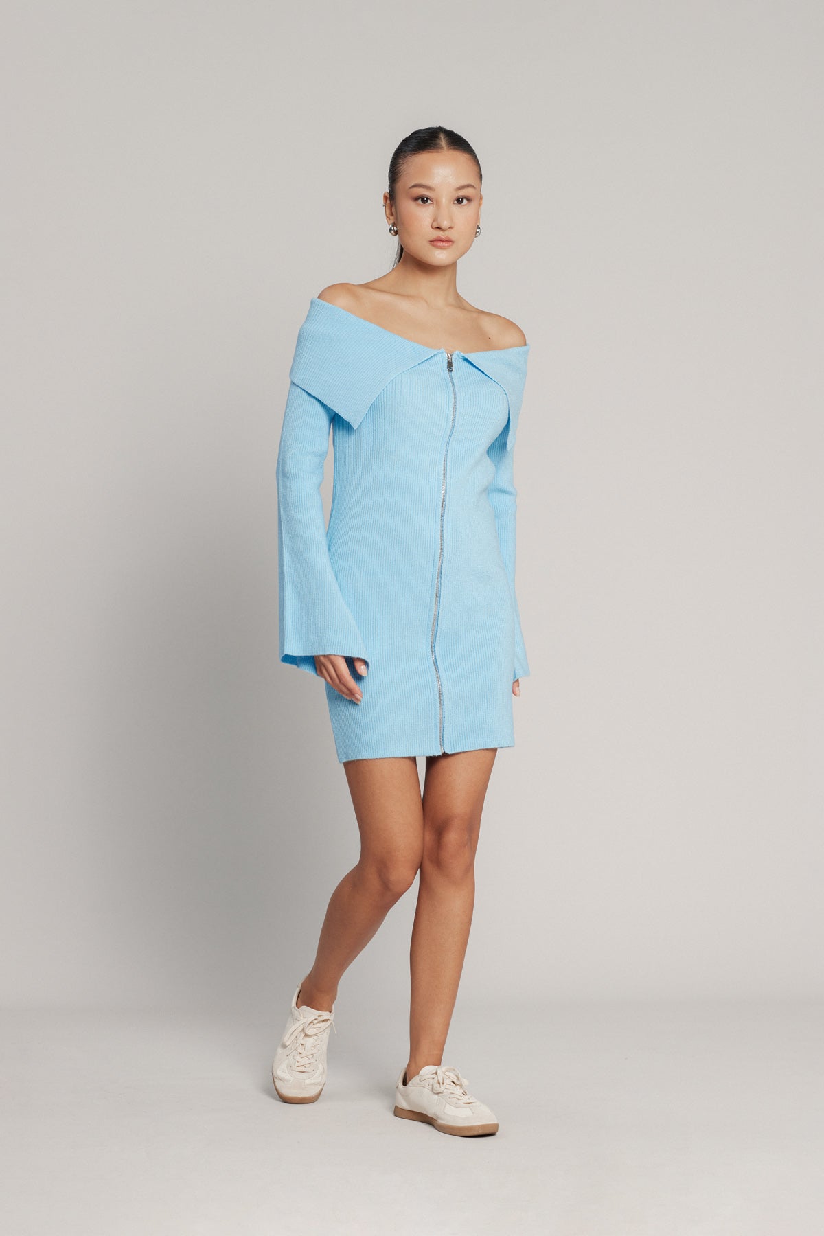 MADONNA YAKA FERMUARLI ELBİSE