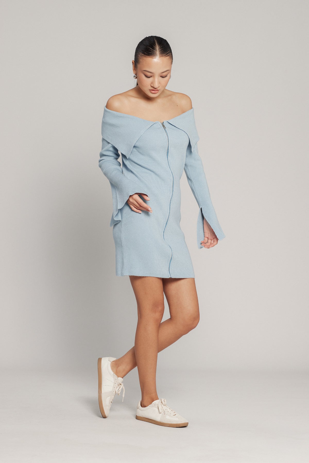 MADONNA YAKA FERMUARLI ELBİSE