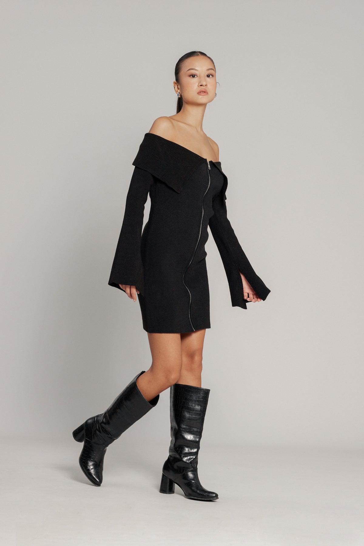 MADONNA YAKA FERMUARLI ELBİSE