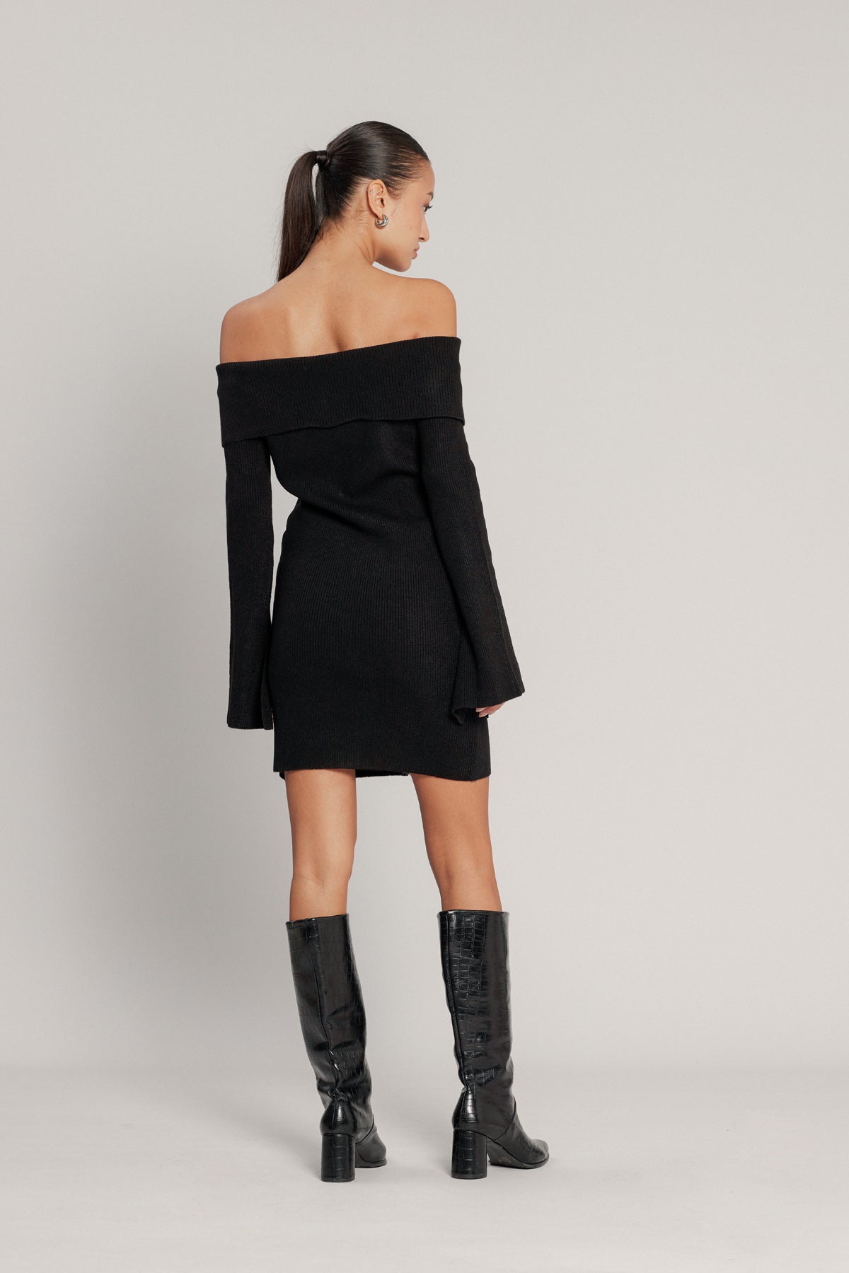 MADONNA YAKA FERMUARLI ELBİSE