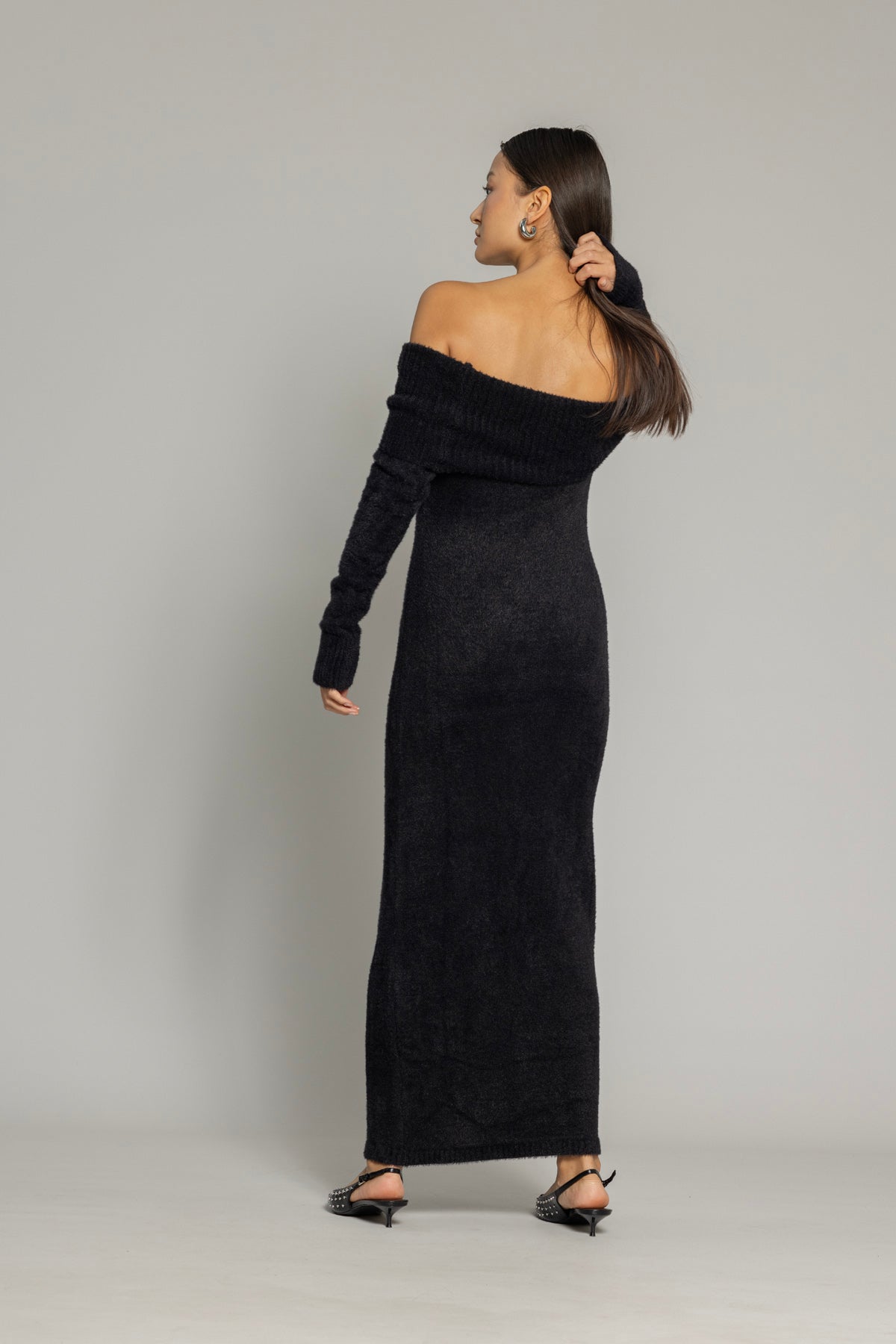 MADONNA YAKA TRİKO ELBİSE