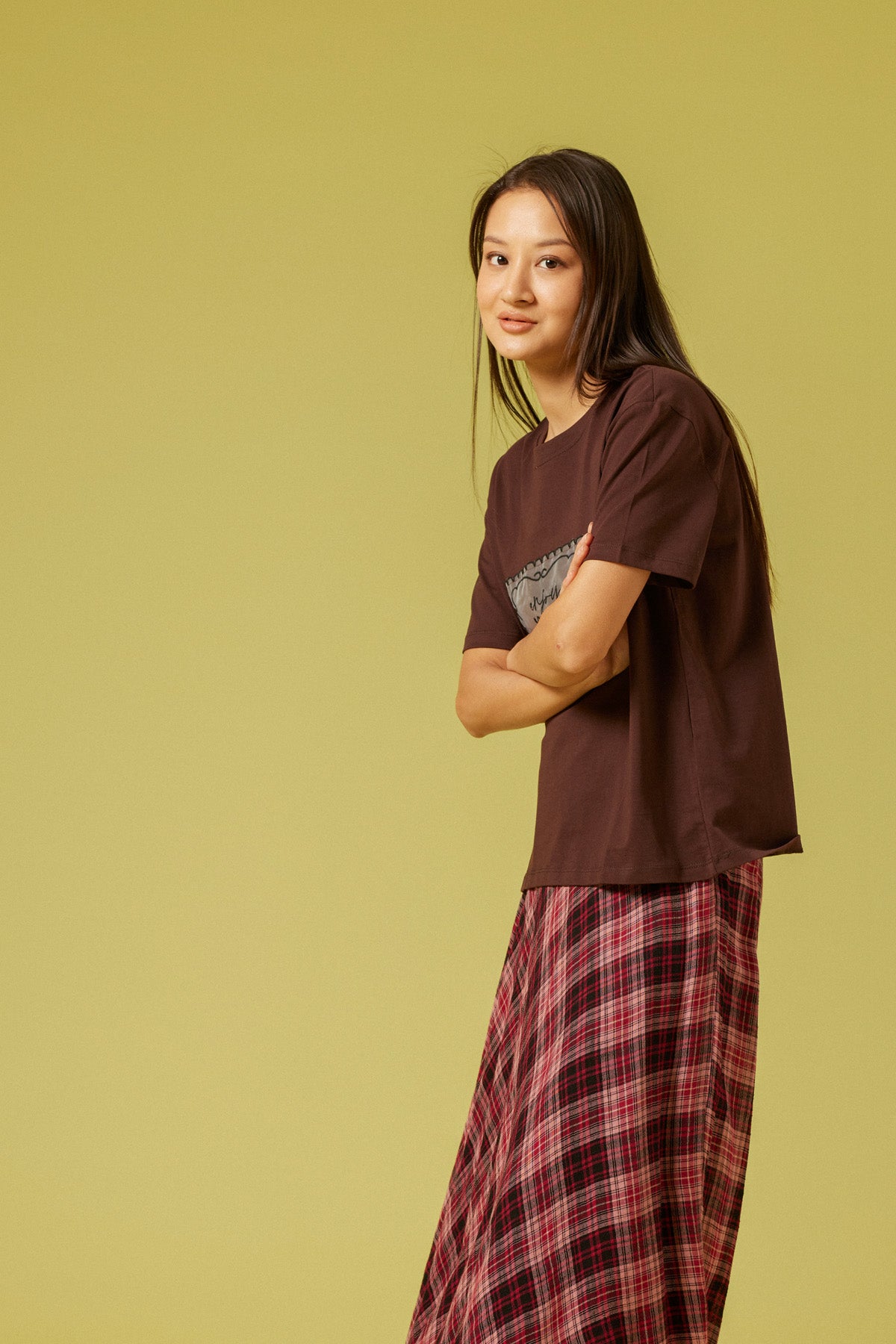 ORGANZE NAKIŞ DETAYLI T-SHIRT