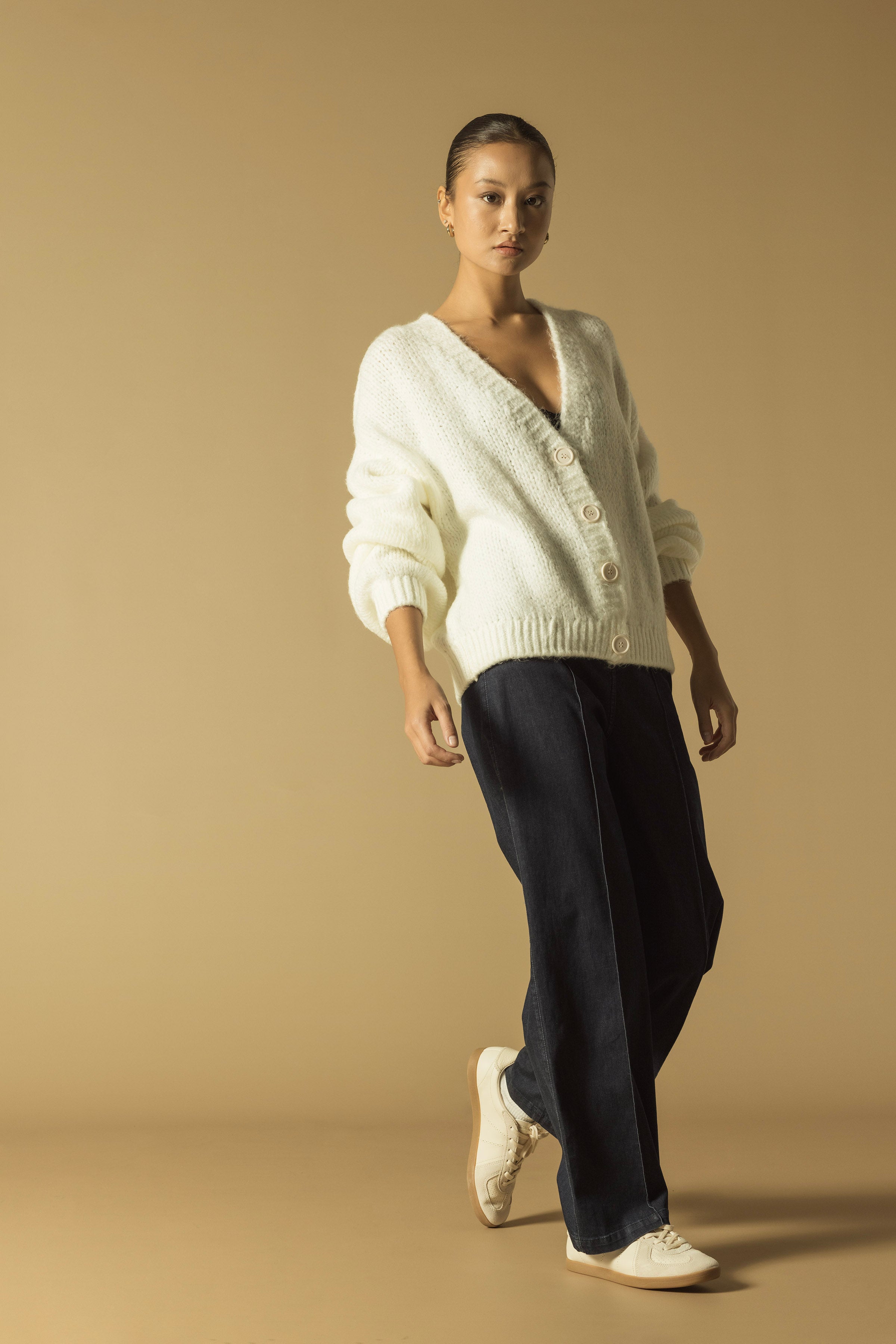 OVERSİZE TRİKO HIRKA