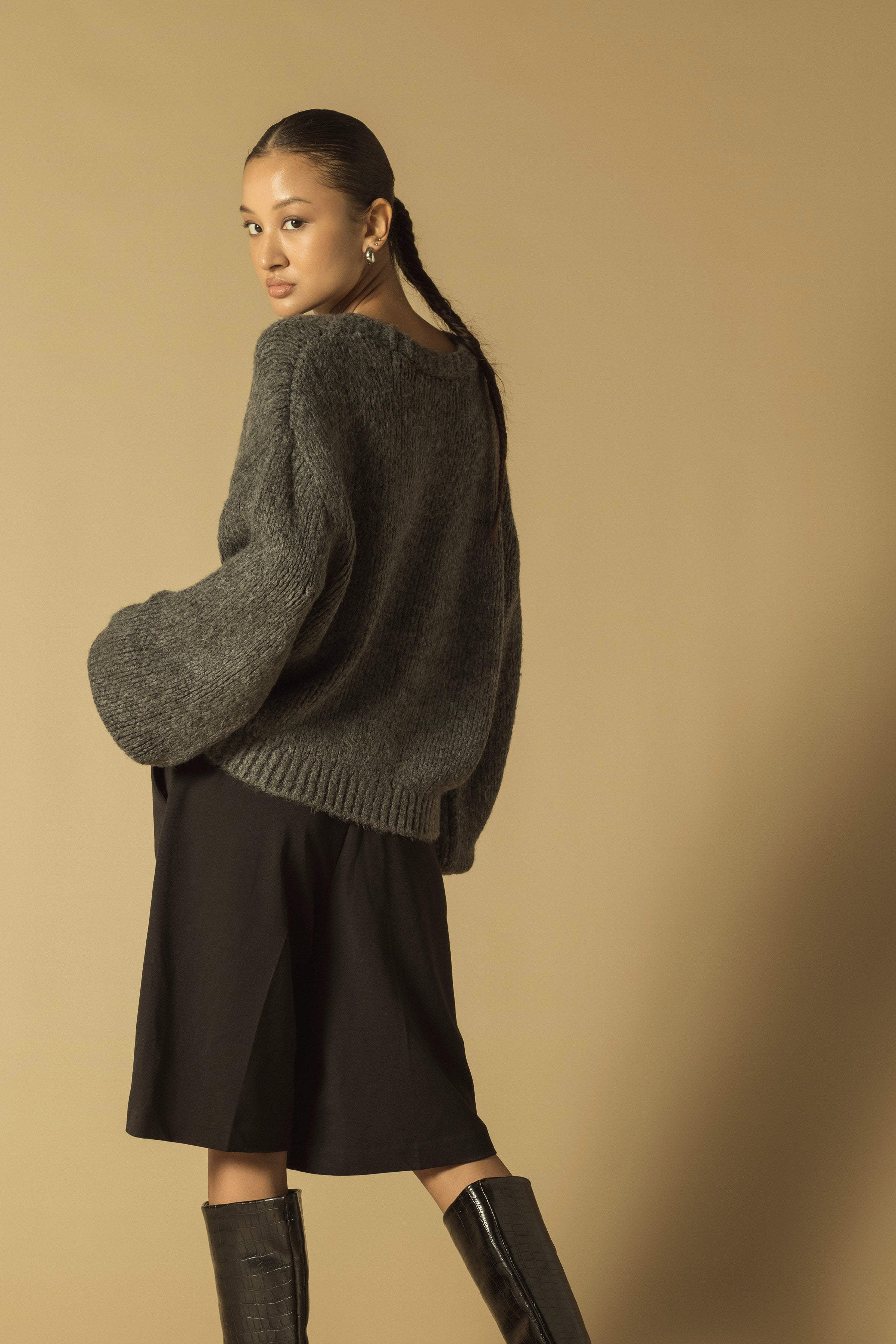 OVERSİZE TRİKO HIRKA