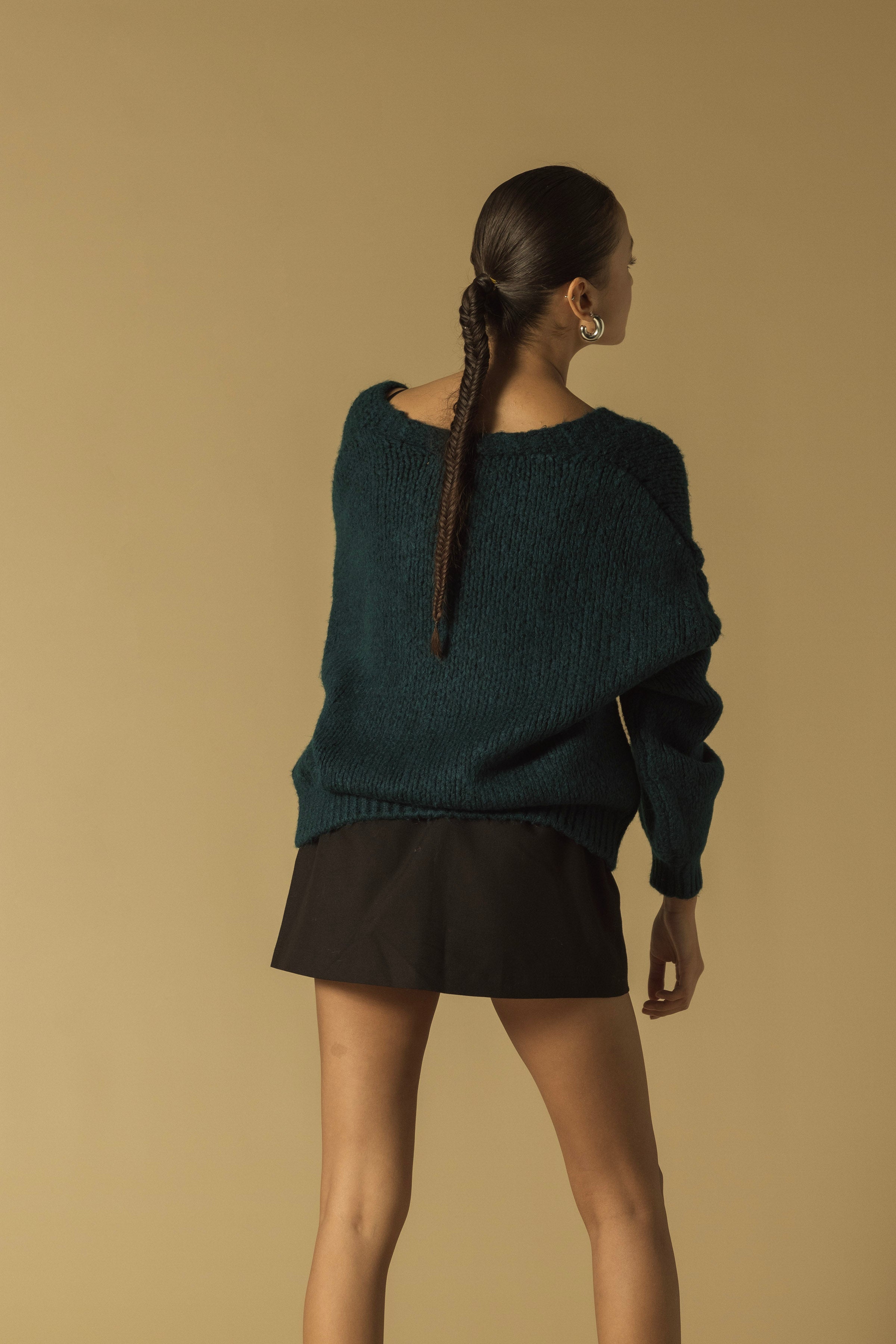 OVERSİZE TRİKO HIRKA