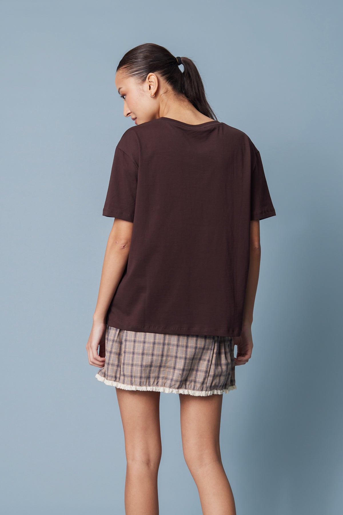 PÖTİKARE YAMA DETAYLI KISA KOLLU T-SHIRT