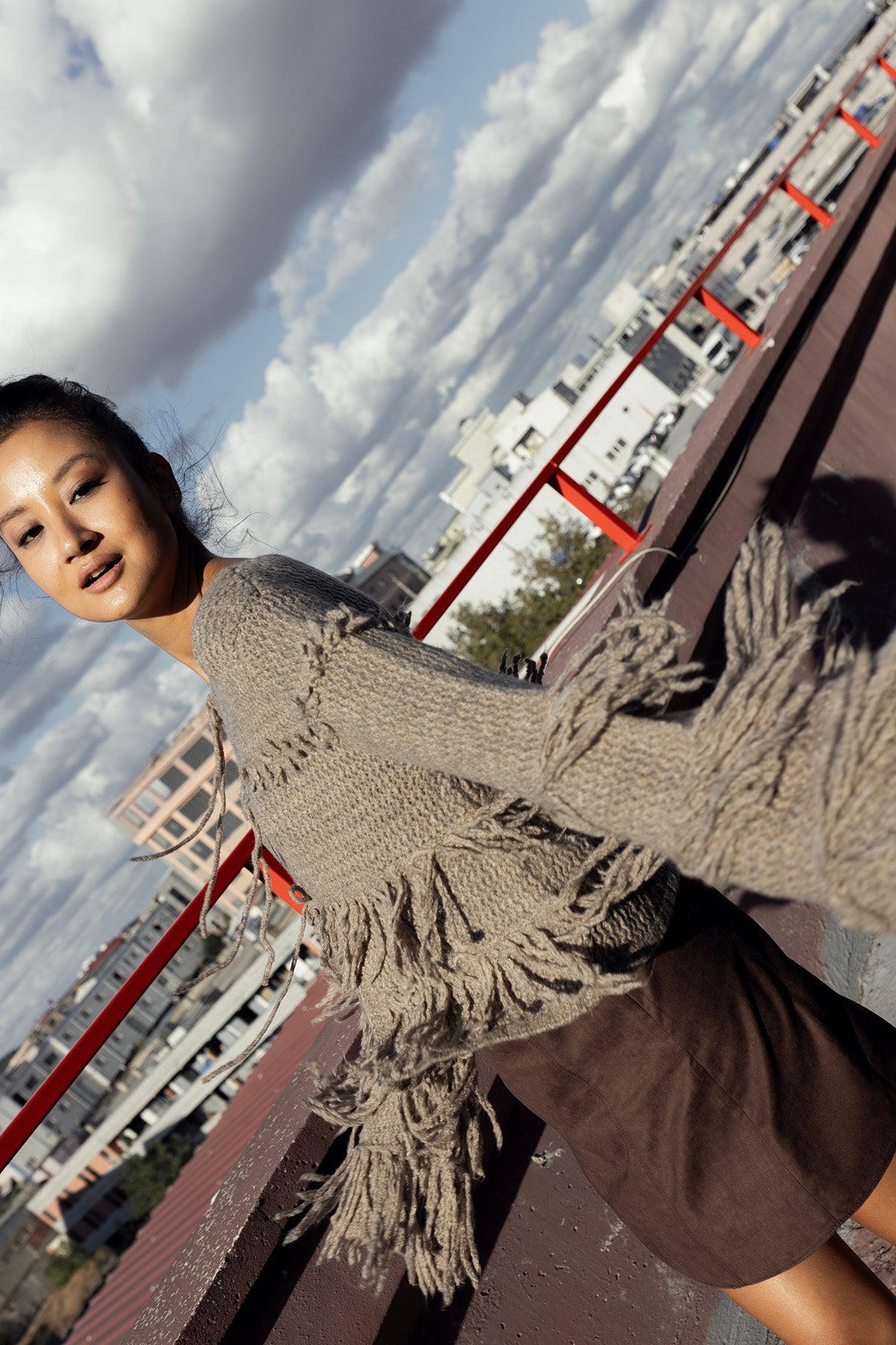 PÜSKÜLLÜ TRİKO HIRKA