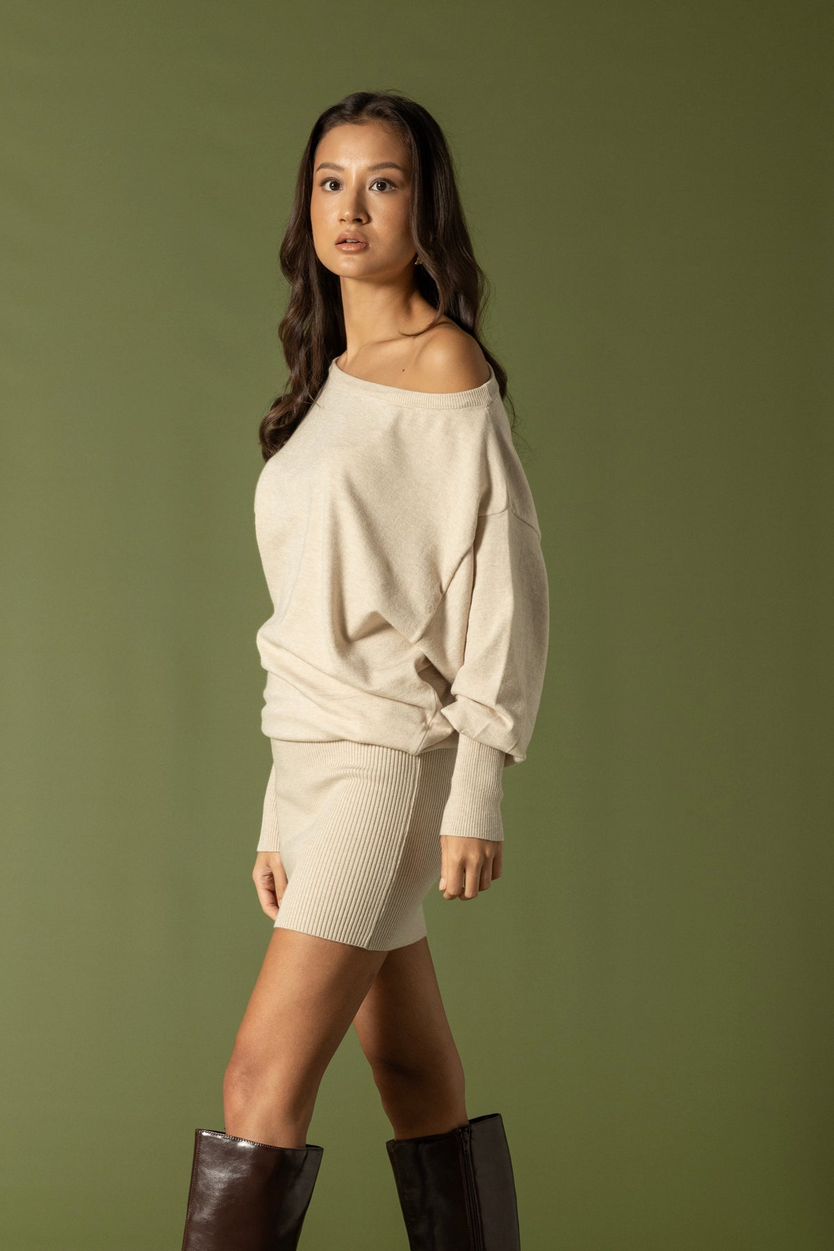 RİBANA ASİMETRİK KESİM MİNİ ELBİSE