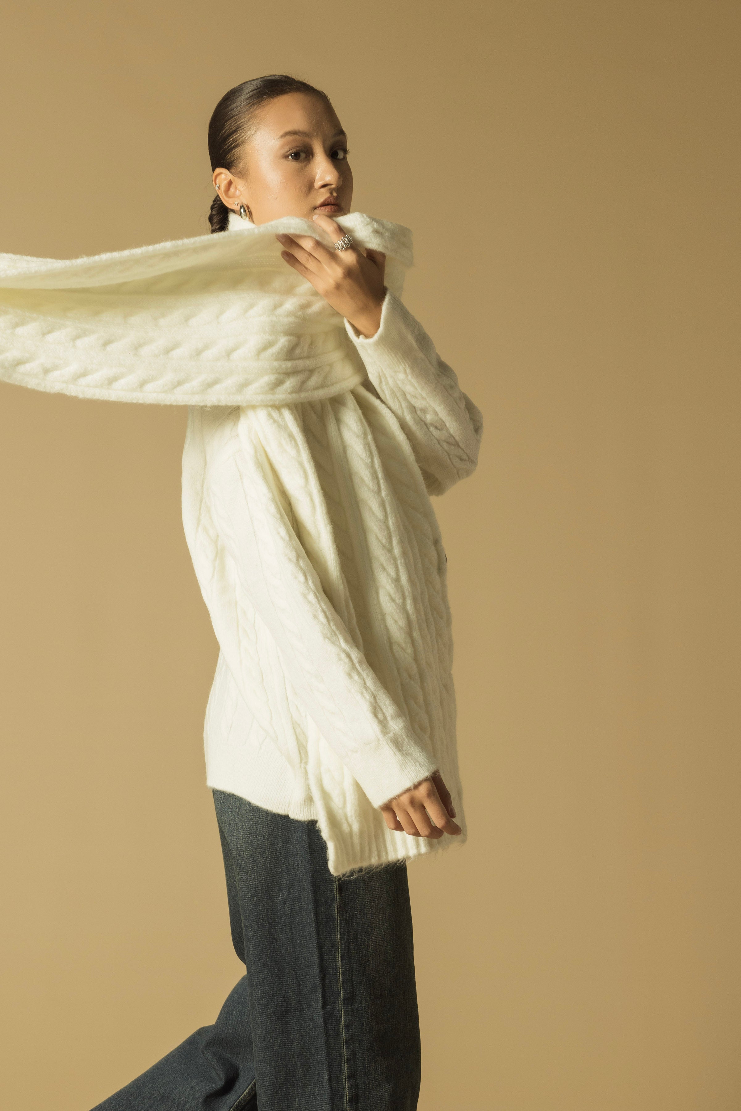 SAÇ ÖRGÜLÜ TRİKO ATKI