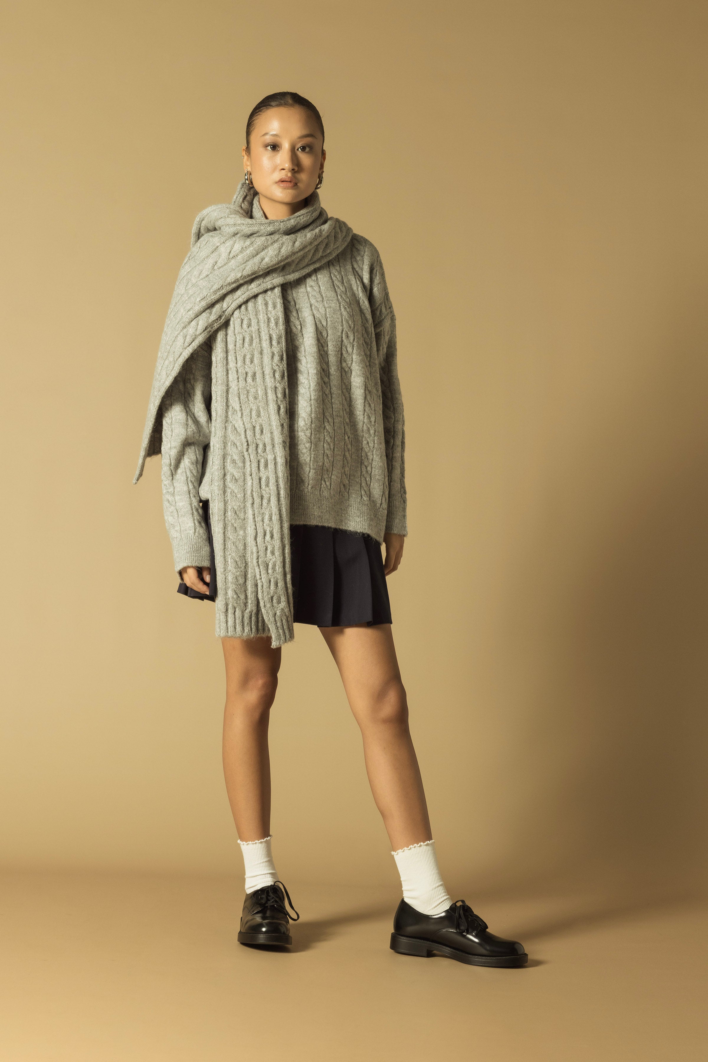 SAÇ ÖRGÜLÜ TRİKO ATKI