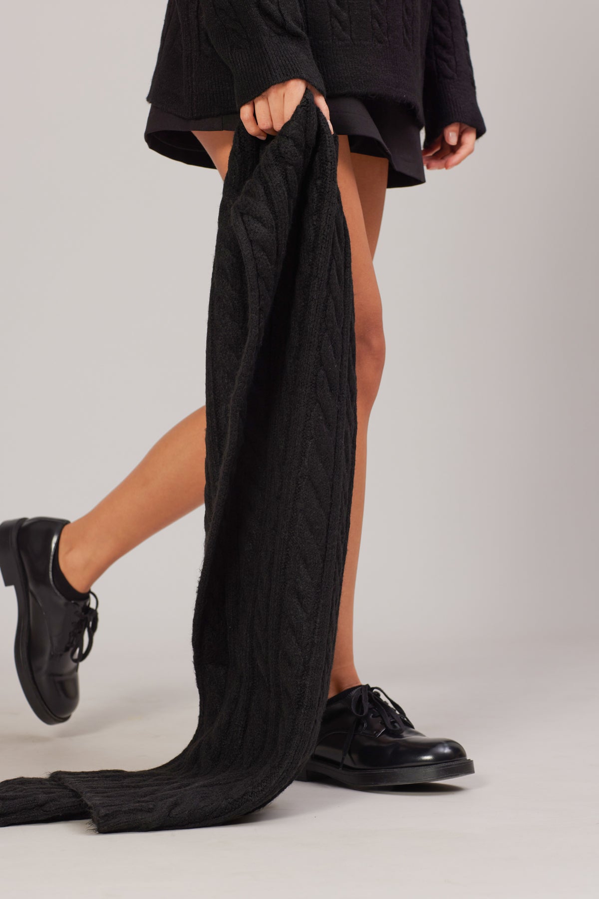 SAÇ ÖRGÜLÜ TRİKO ATKI