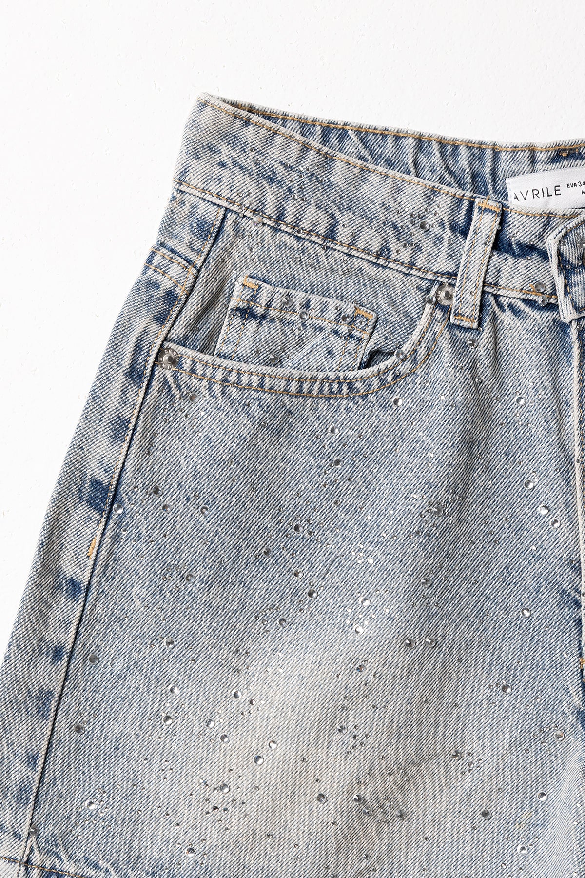 TAŞLI DENIM ŞORT
