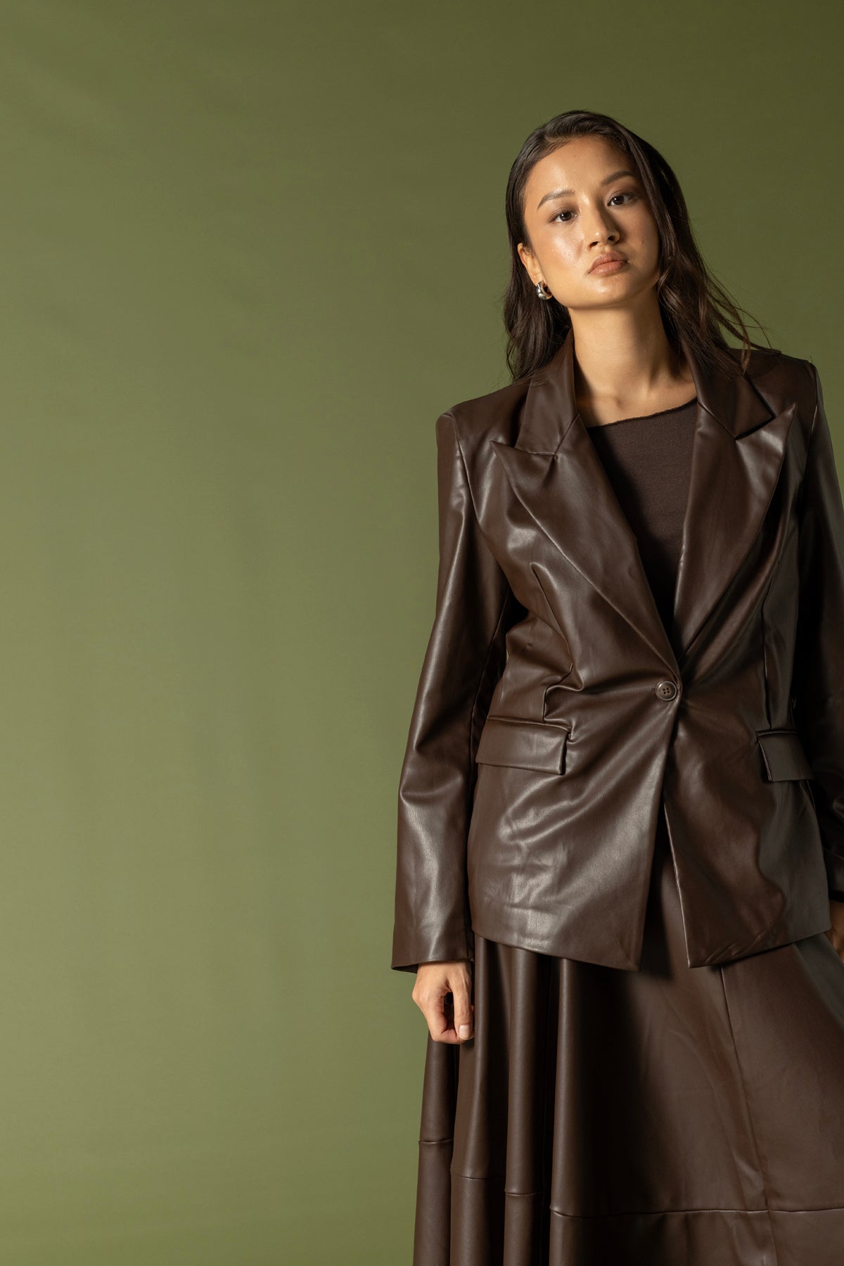 TEK DÜĞMELİ DERİ BLAZER